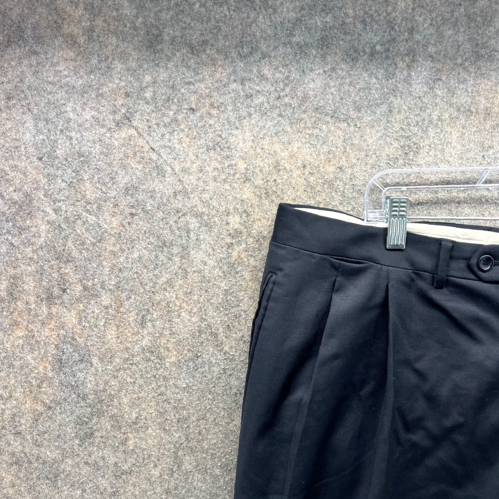 Canali Canali Dress Pants Men 38R Black Wool Pleated Front Bloomingdale’s Trousers 38US Size US 38 / EU 54 - 7 Thumbnail