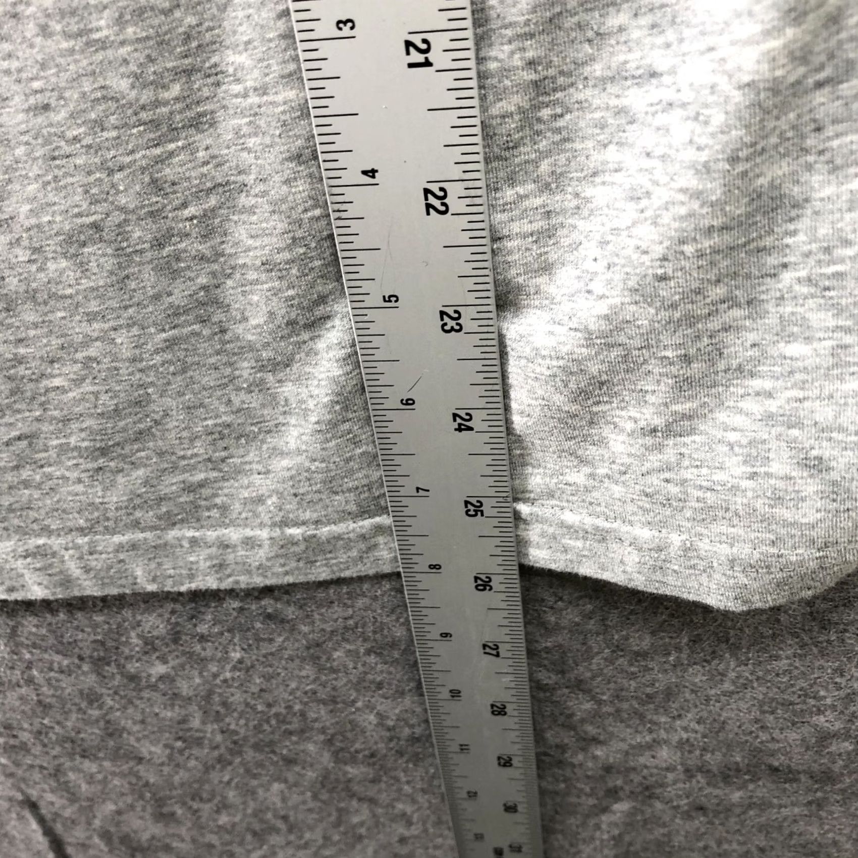 Nike Nike Dri-Fit Cotton Tee Womens M Gray Graphic Active Short Sleeve Crewneck Size 32" / US 10 / IT 46 - 7 Thumbnail