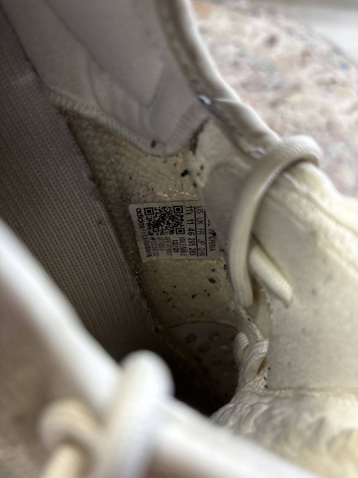 Yeezy Yeezy 350 Bone Size US 11.5 / EU 44-45 - 7 Thumbnail