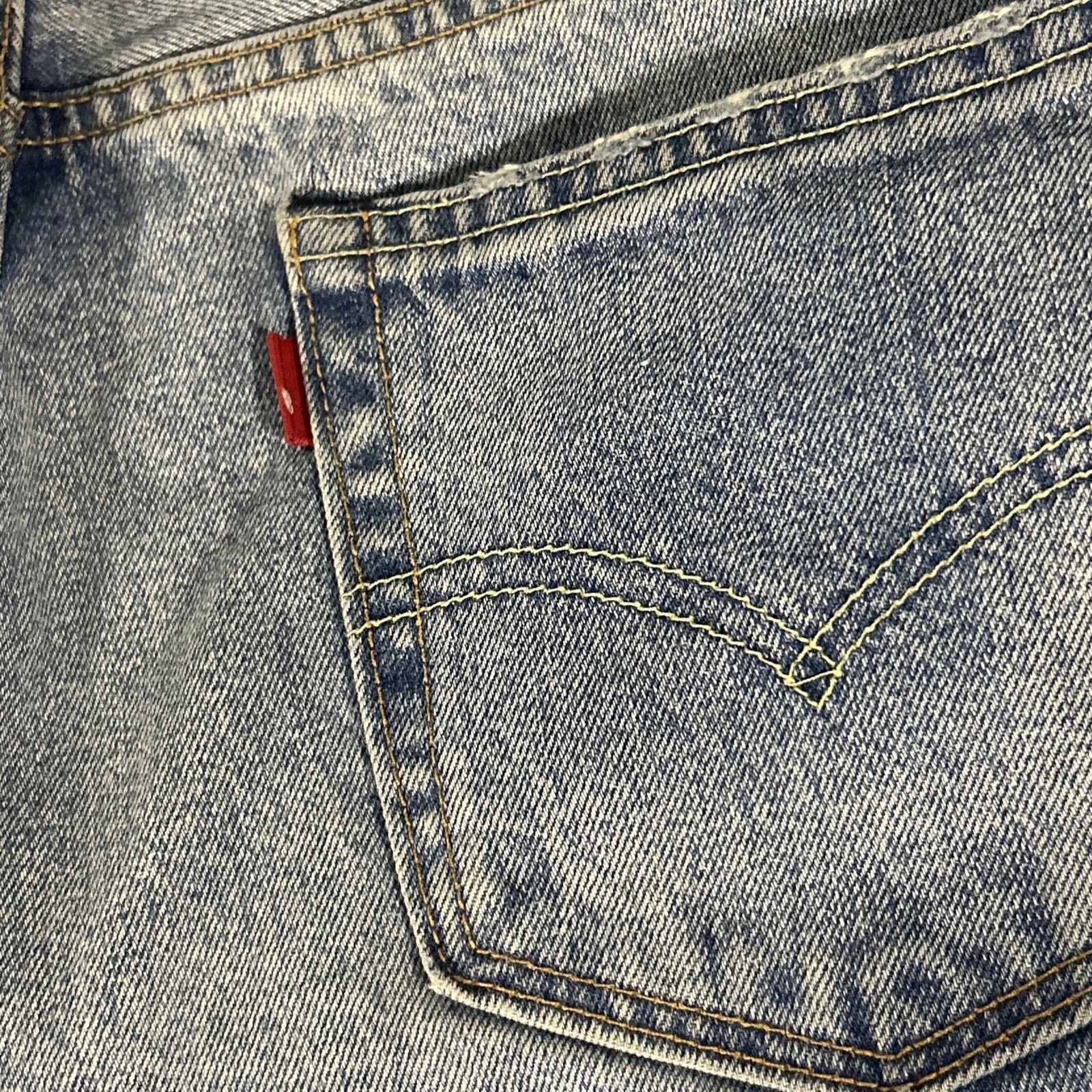 Levi's Levis Baggy Jhorts Shorts Women 34x23 Thrashed Raw Hem Capri Size 34" / US 12 / IT 48 - 4 Thumbnail
