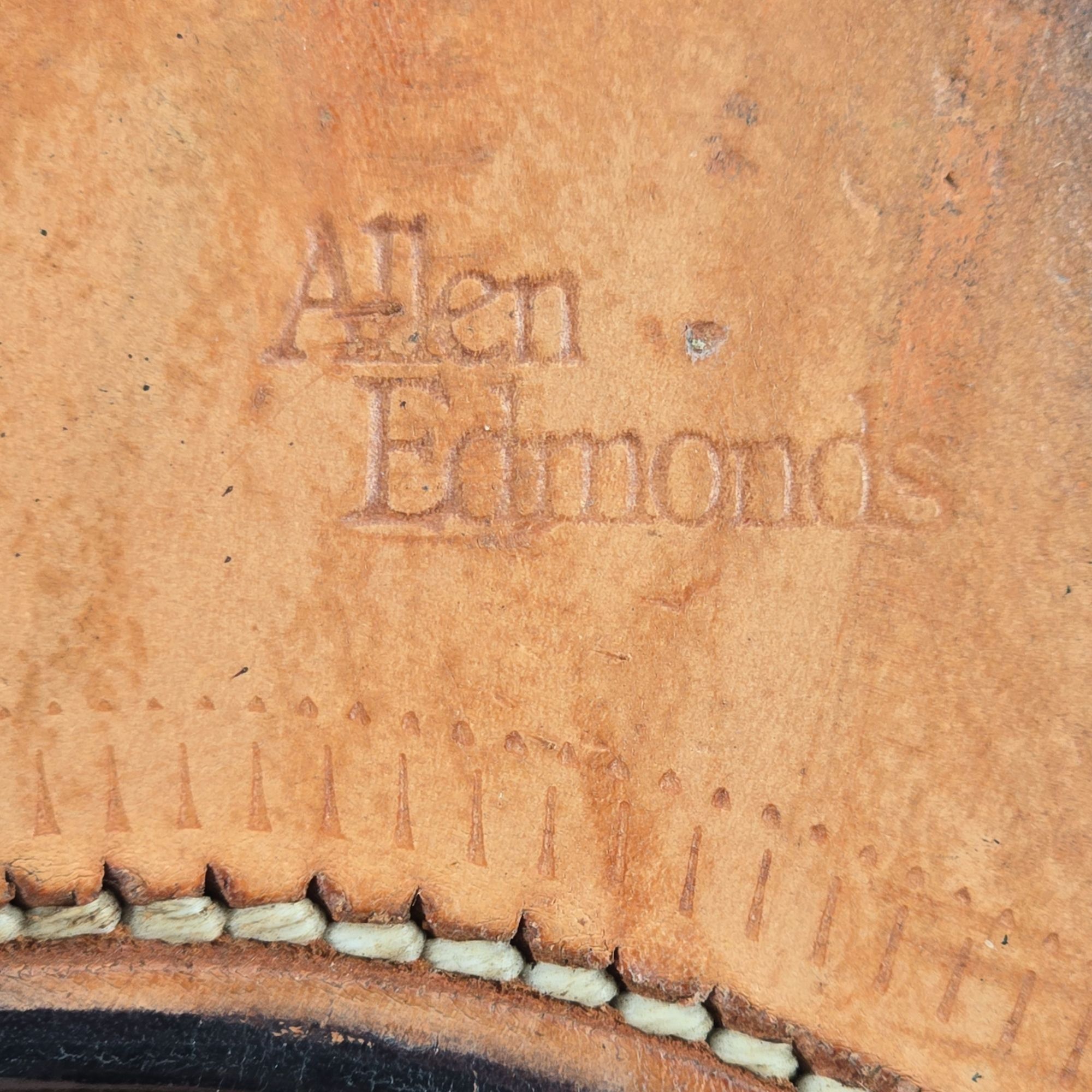 Allen Edmonds Vintage Allen Edmonds Mens 8A Brown Suede Leather Dress Shoe Size US 8 / EU 41 - 11 Thumbnail