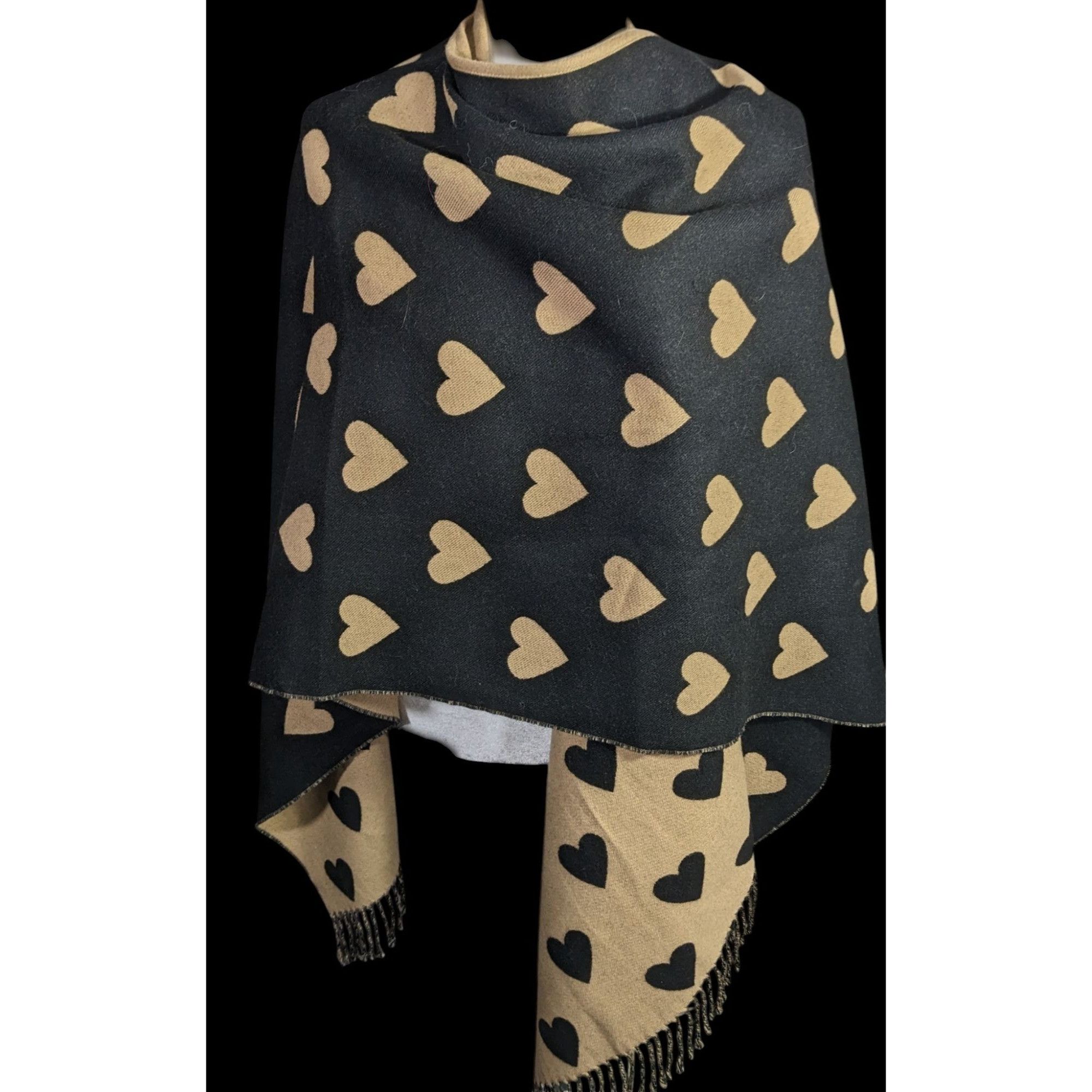 Other Heart Pattern Reversible Black & Tan Open Poncho Wrap With F Size ONE SIZE - 3 Thumbnail