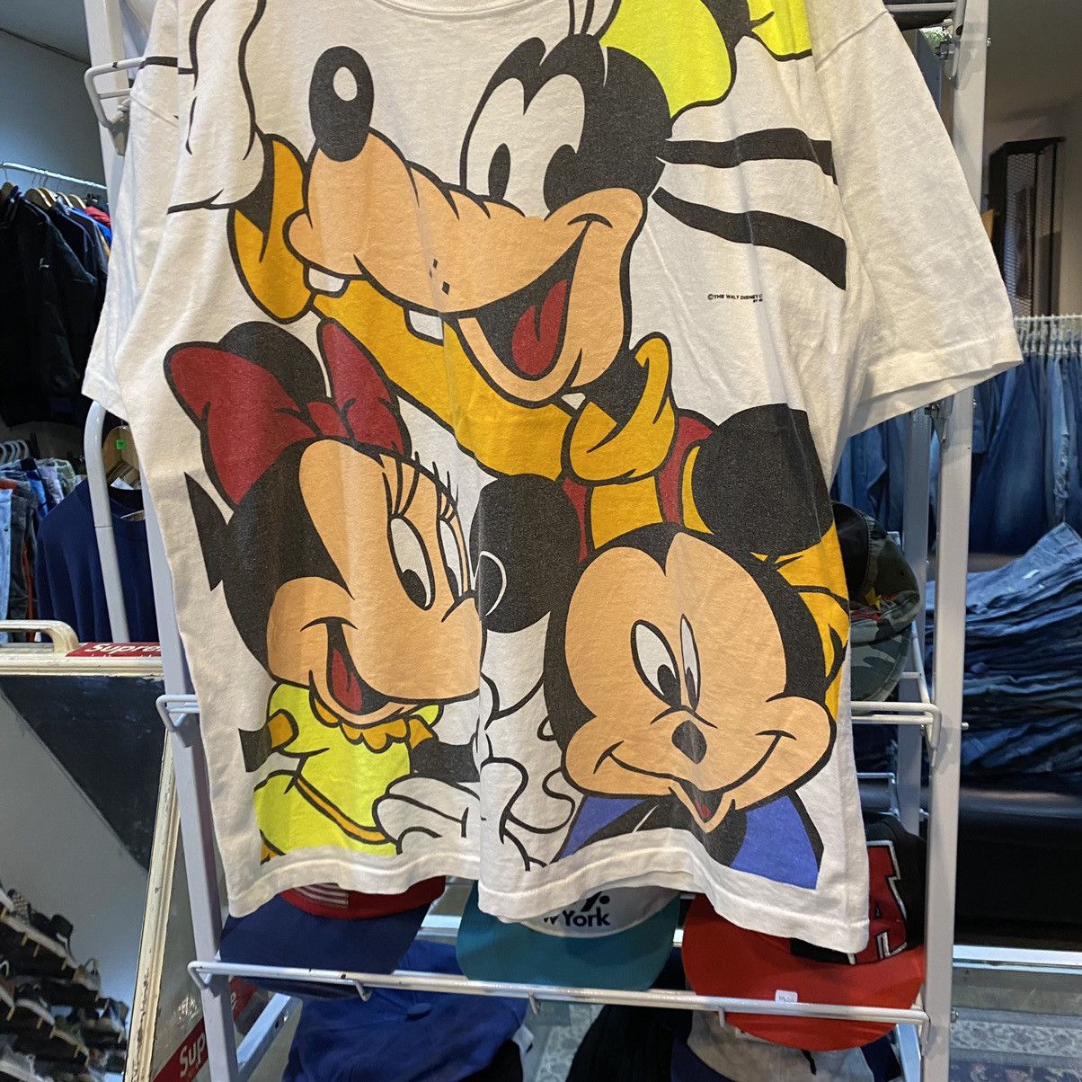 Disney Vintage Mickey & Minnie Mouse Goofy AOP graphic T-shirt Size US L / EU 52-54 / 3 - 4 Thumbnail