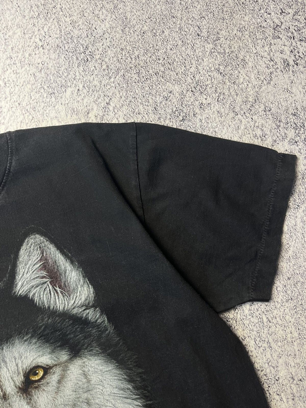 Vintage Vintage Wolf streetwear animal tee size L Size US L / EU 52-54 / 3 - 11 Thumbnail