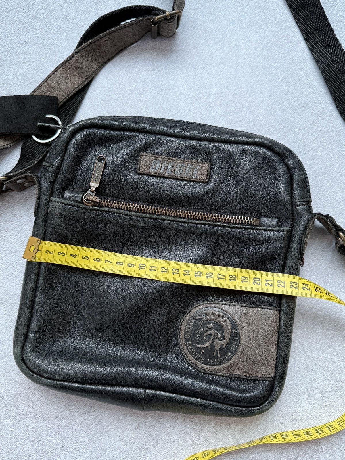 Diesel Vintage Diesel Reversible Messenger Bag Leather Black Men’s Size ONE SIZE - 18 Thumbnail