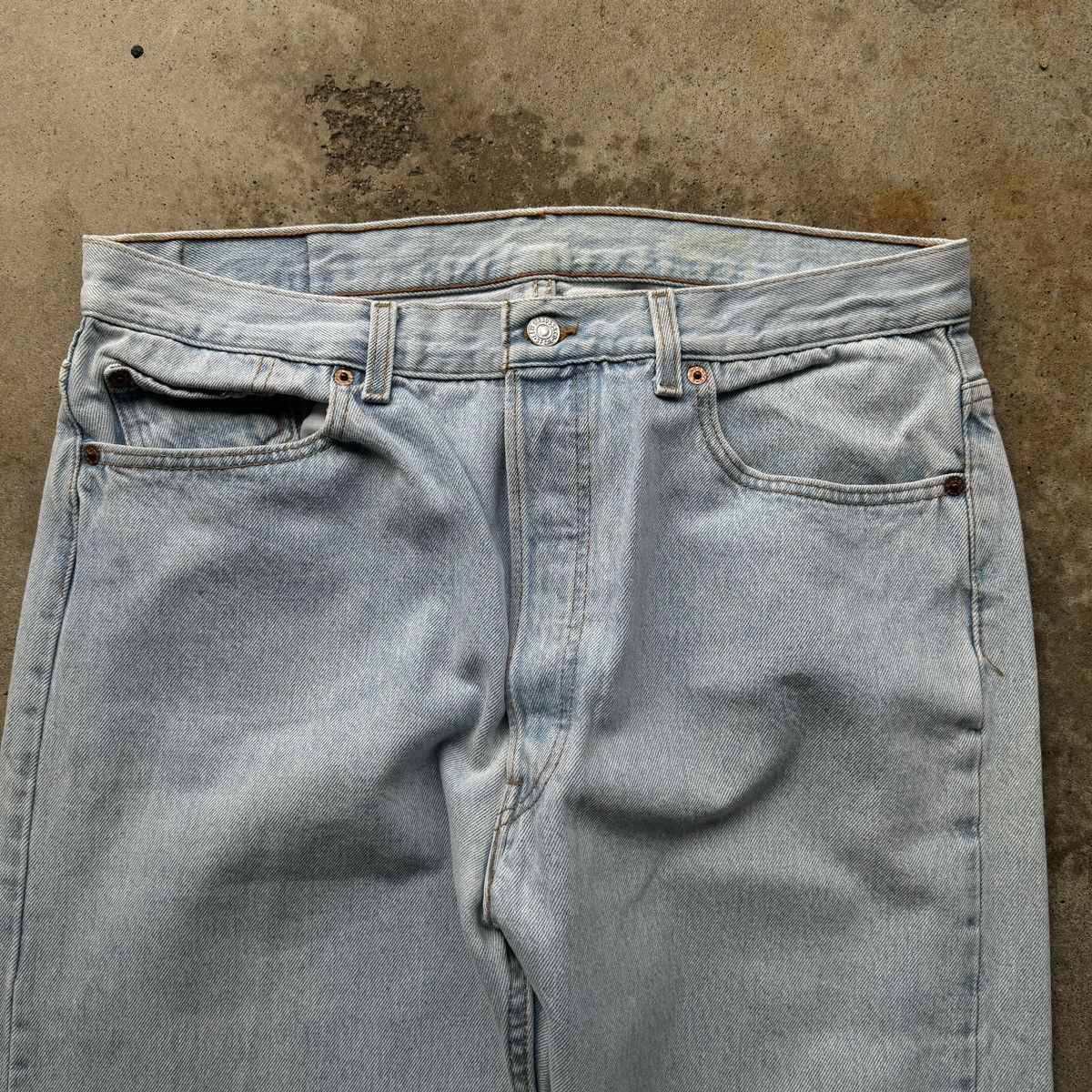 Levi's 90s Levi's 501 Thrashed Faded Jeans USA ERD Grunge Chrome Size US 35 - 3 Thumbnail