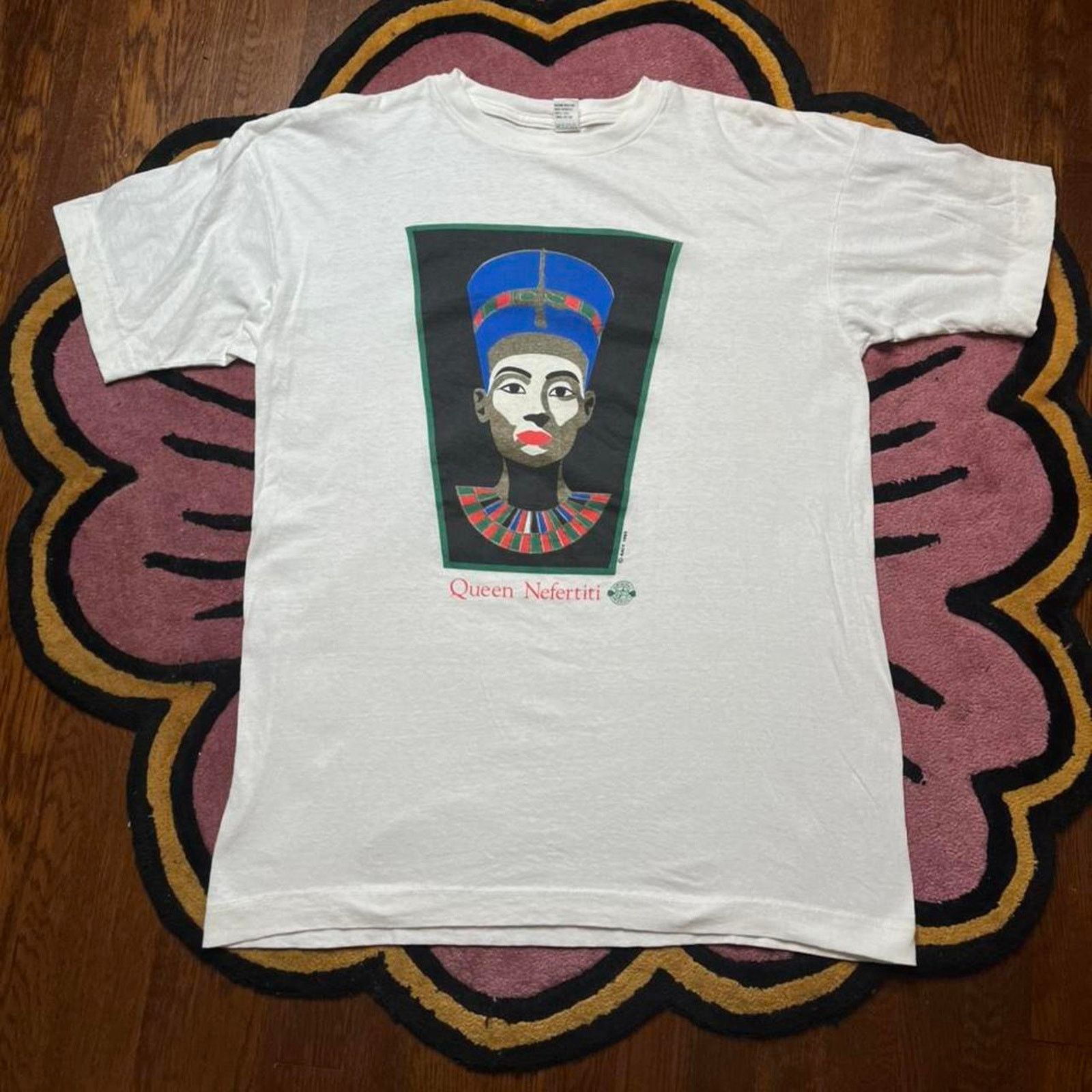 Vintage 90’s Kacy World Colors Queen Nefertiti T-shirt