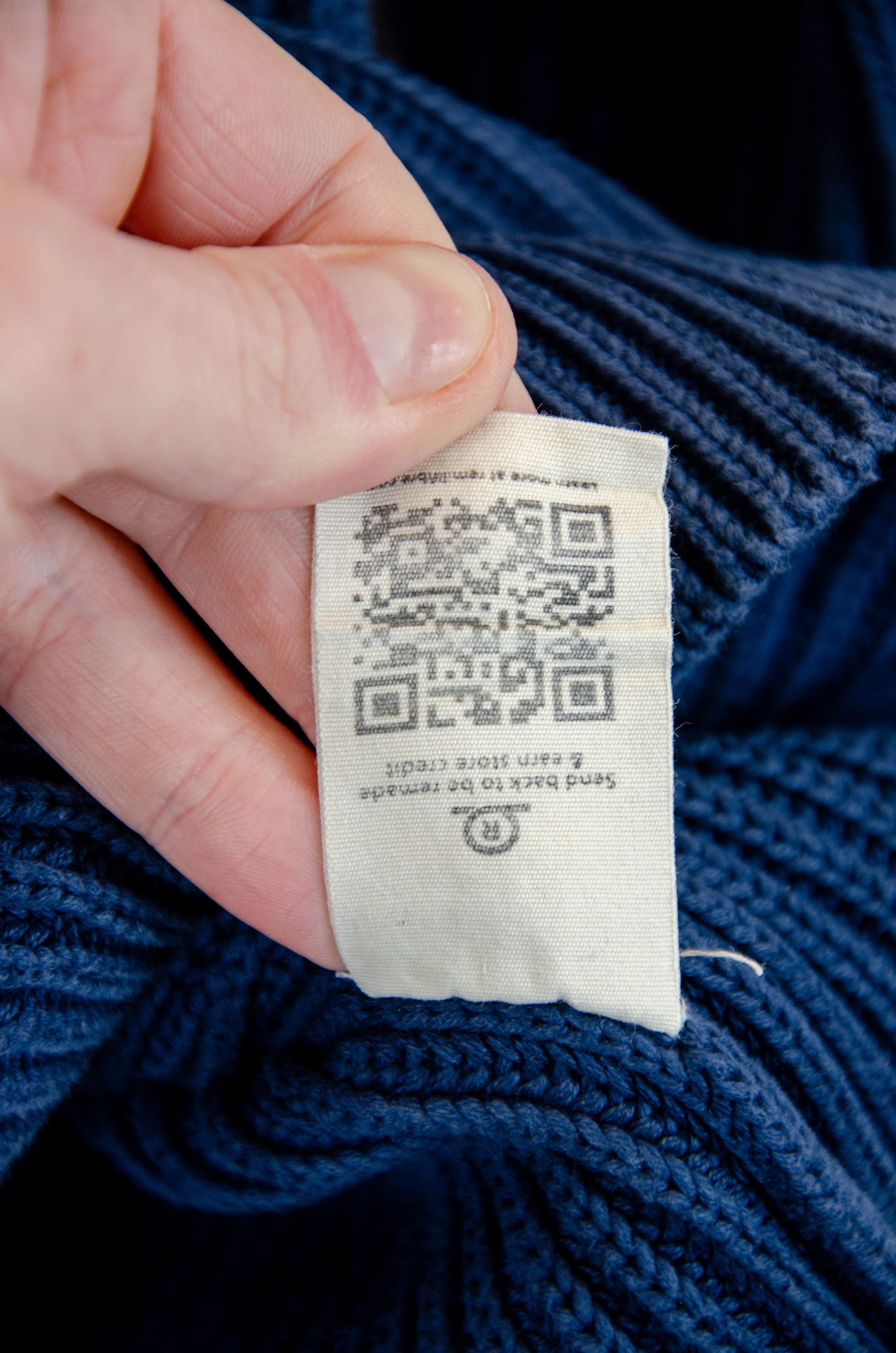 Other Rapanui Organic Cotton Knit Sweater – Size M Size US M / EU 48-50 / 2 - 8 Thumbnail