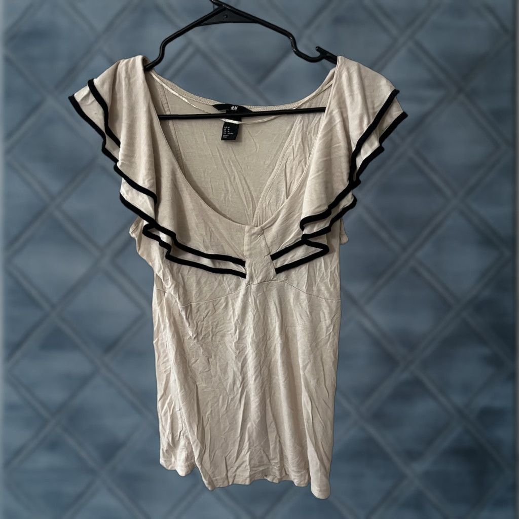 H&M H&M Shirt Womens Tank Sleeveless Knit Crew Neck Beige M Medium Size M / US 6-8 / IT 42-44 - 1 Thumbnail