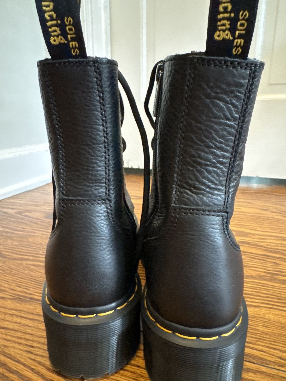 Dr. Martens Dr Martens Size US 10 / EU 43 - 2 Thumbnail
