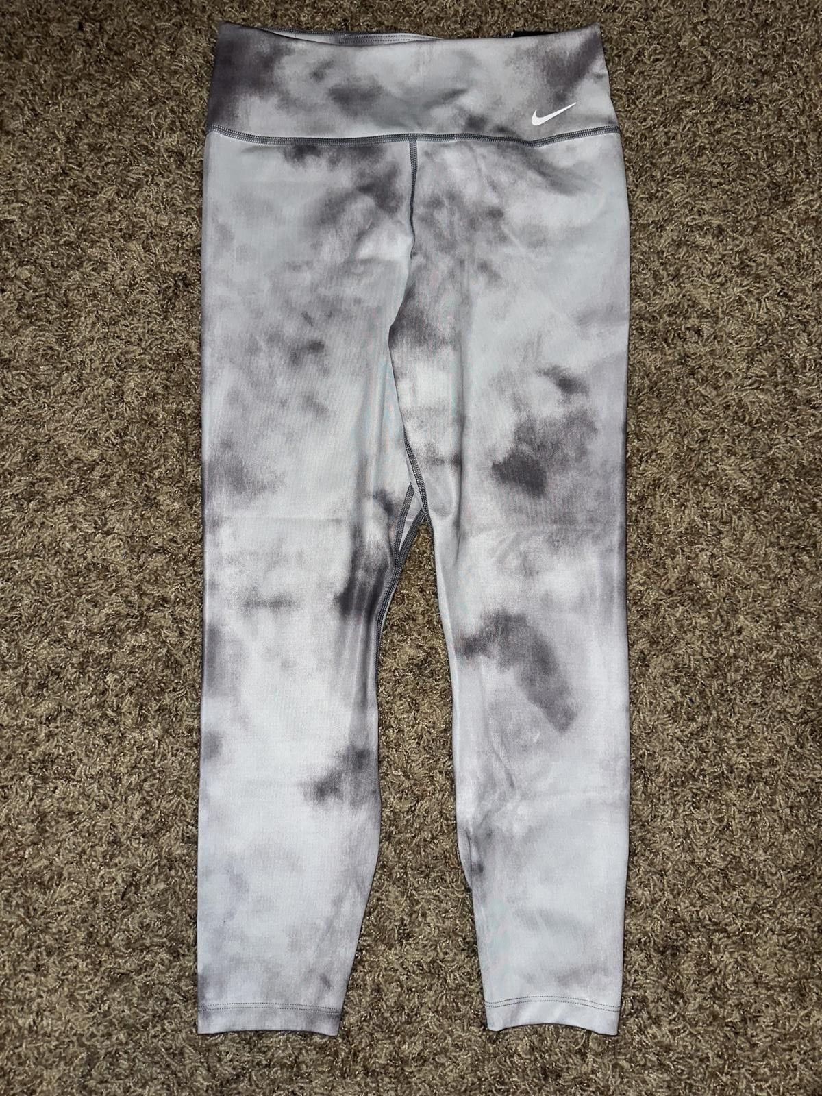 Nike Nike Women's One Icon Mid-Rise Crop High Waisted Tie-Dye Leggings Sample Size 28" / US 6 / IT 42 - 1 Thumbnail