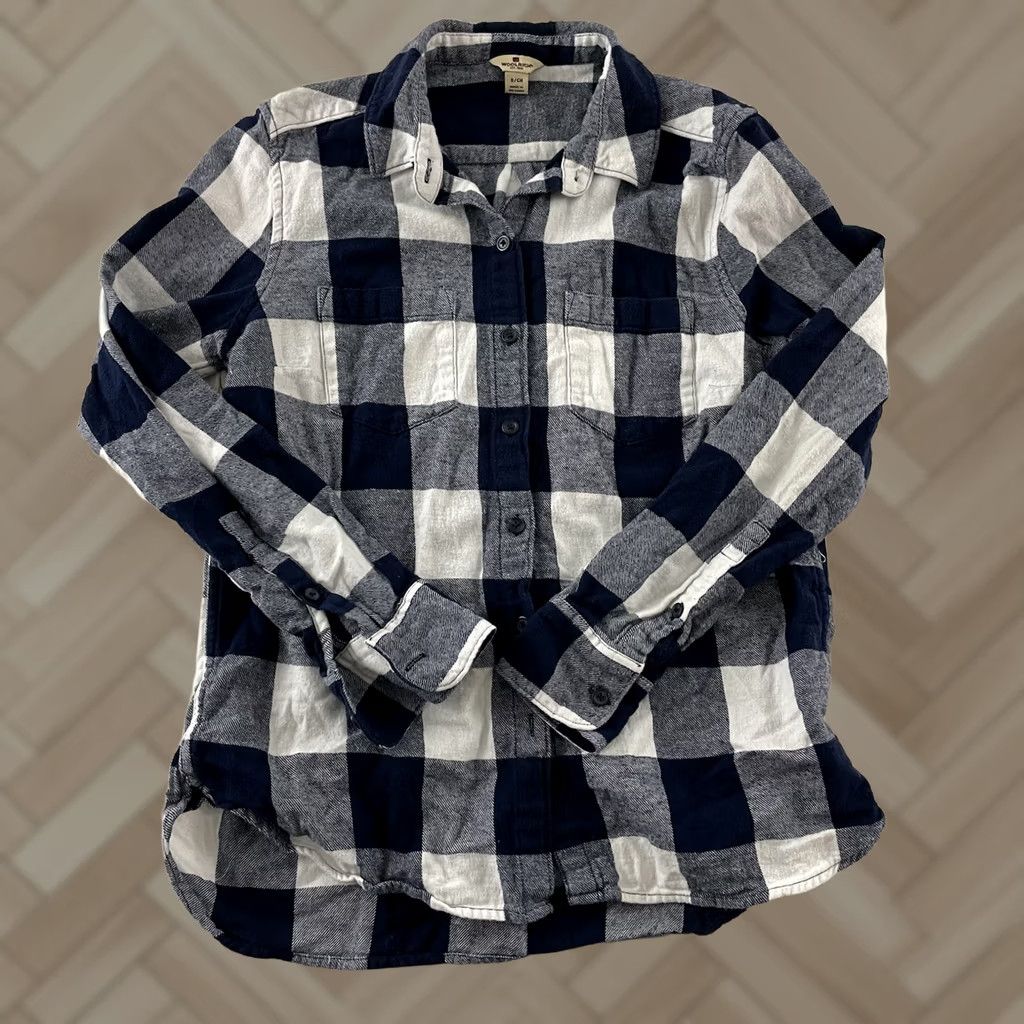 Vintage Woolrich Buffalo Plaid Flannel Long Sleeve Button Front Top Women's S Blue Size S / US 4 / IT 40 - 1 Thumbnail