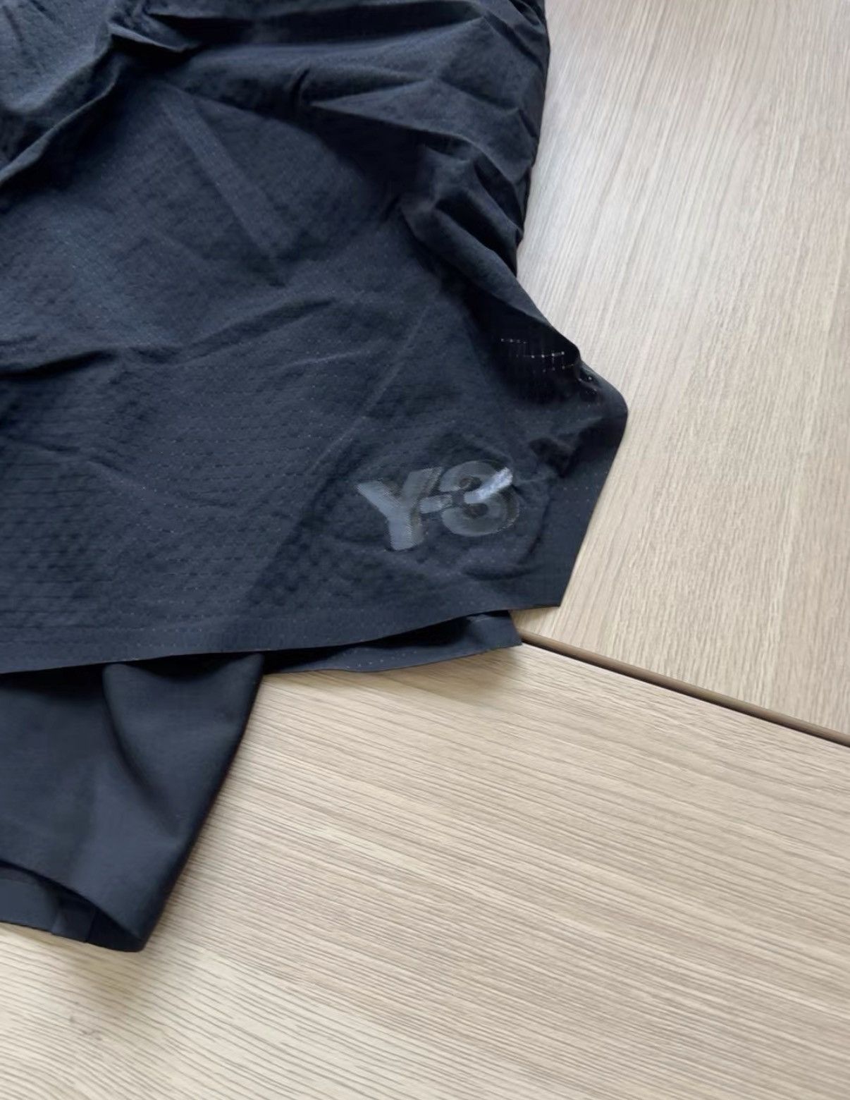 Y-3 adidas x Y-3 2-in-1 Running Shorts J44 Size US 36 / EU 52 - 2 Thumbnail