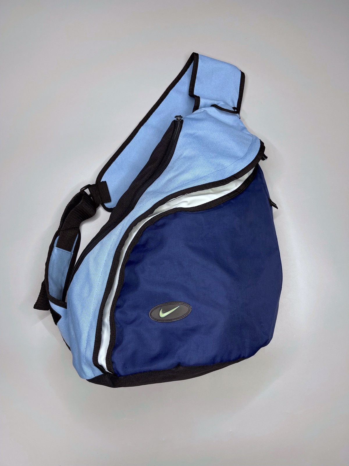 バッグ archive NIKE Reflector Messenger Bag y2k 90s NIKE ショルダーバッグ メッセンジャーバッグ archive y2k