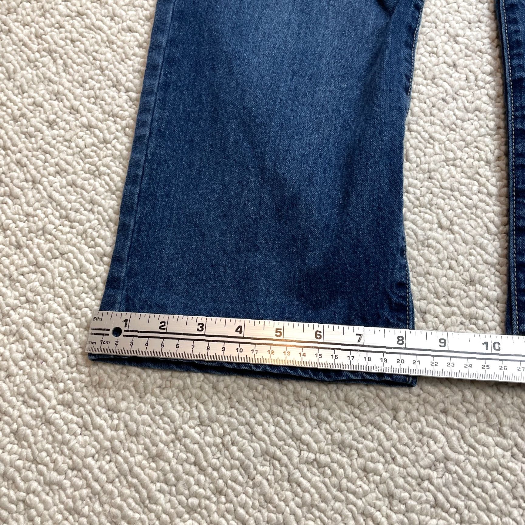 Vintage Rue 21 Jeans Womens 12 Blue Denim Dark Wash Distressed Straight Leg 32x29.5 Size 34" / US 12 / IT 48 - 4 Thumbnail