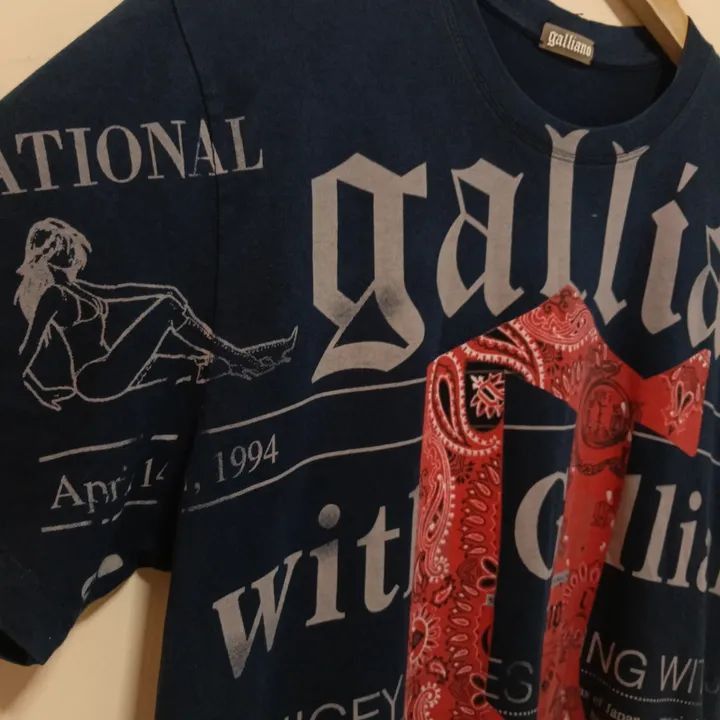 John Galliano John Galliano newspaper t-shirt Size US L / EU 52-54 / 3 - 6 Thumbnail