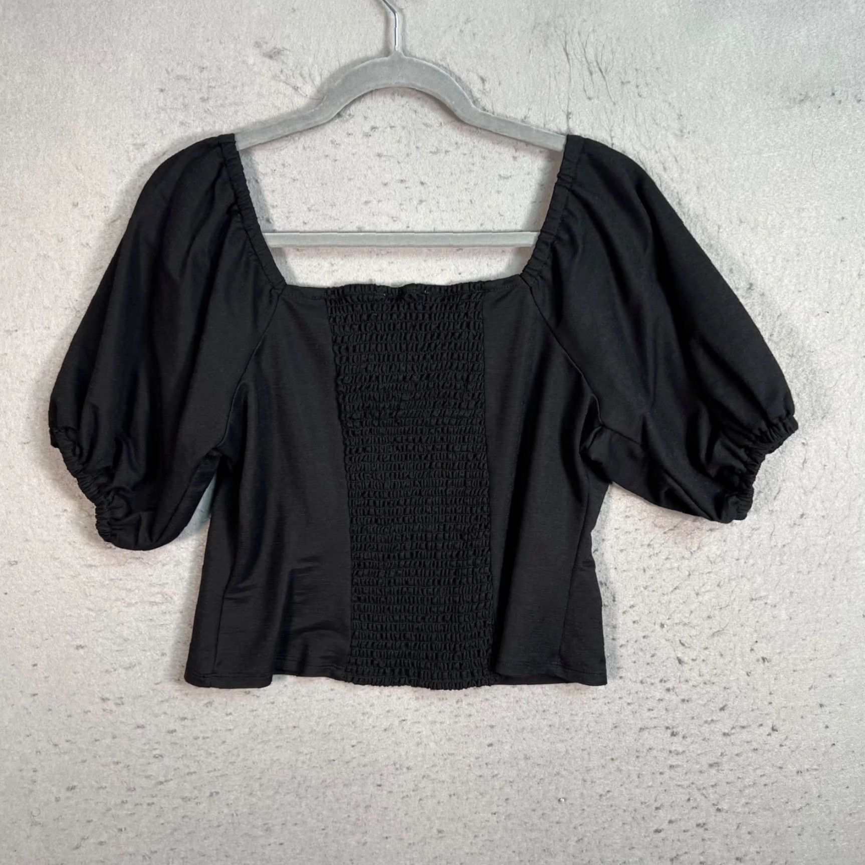 Vintage Philosophy Womens Size Medium Black Puff Sleeve Smocked Back Top Shirt Womens Medium Black Puff Sleeve Smocked Back Top Size M / US 6-8 / IT 42-44 - 2 Thumbnail