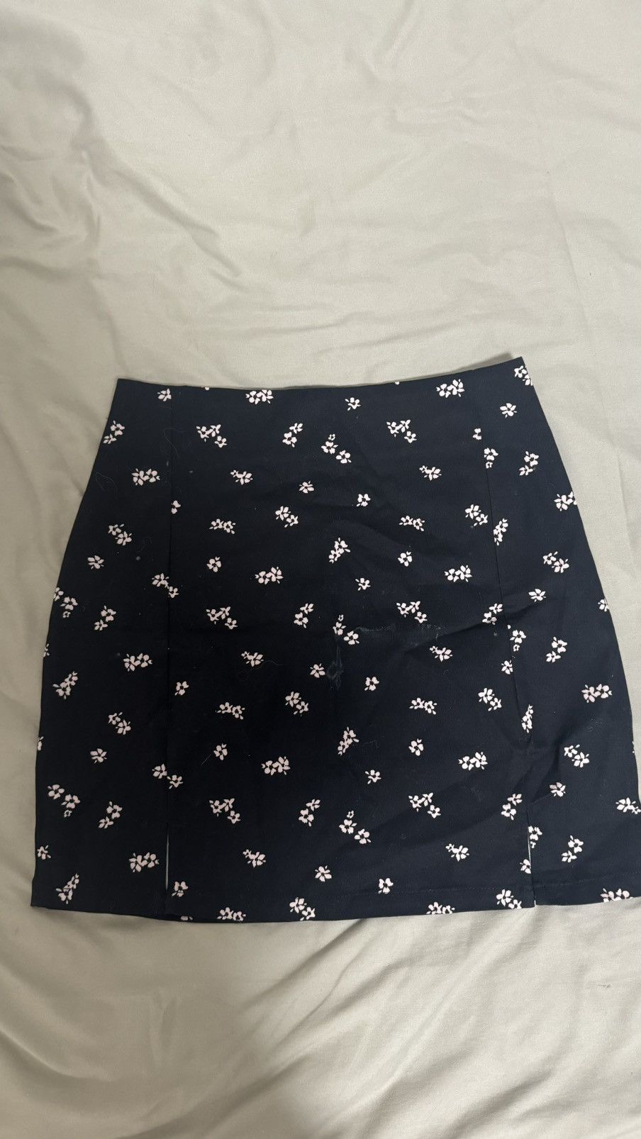 Factorie Black flower skirt Size S / US 4 / IT 40 - 1 Thumbnail