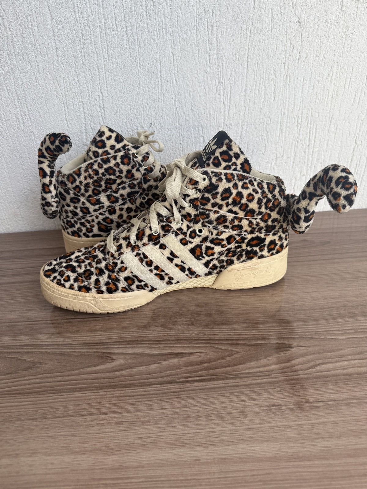Adidas × Jeremy Scott Leopard sandstorm sneaker Size US 11 / EU 44 - 14 Thumbnail