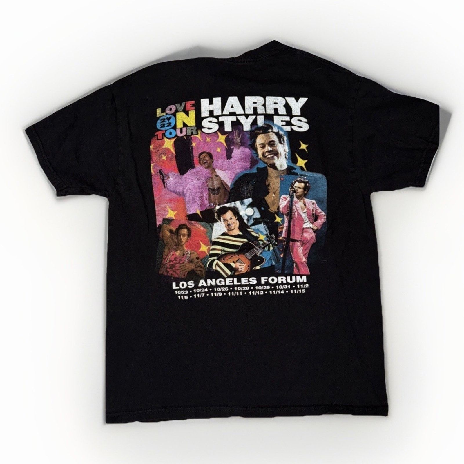 Band Tees Harry Styles Love On Tour T-Shirt Black Medium 18x25 Size US S / EU 44-46 / 1 - 1 Thumbnail
