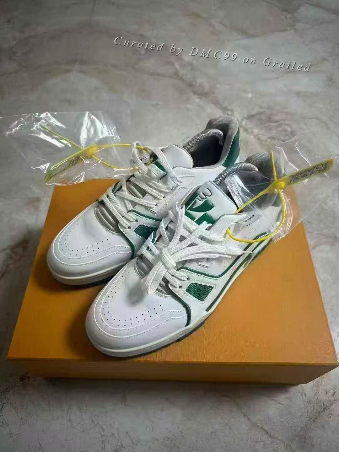 Louis Vuitton Louis Vuitton LV Trainer Original White Green Size US 7.5 / EU 40-41 - 1 Thumbnail