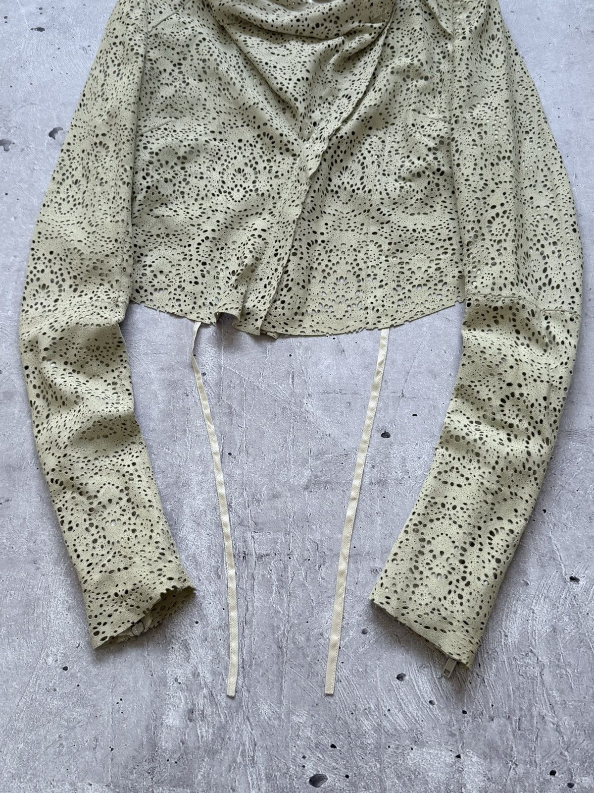 Haider Ackermann Archive Haider Ackermann Perforated Leather Jacket Size XS / US 0-2 / IT 36-38 - 4 Thumbnail