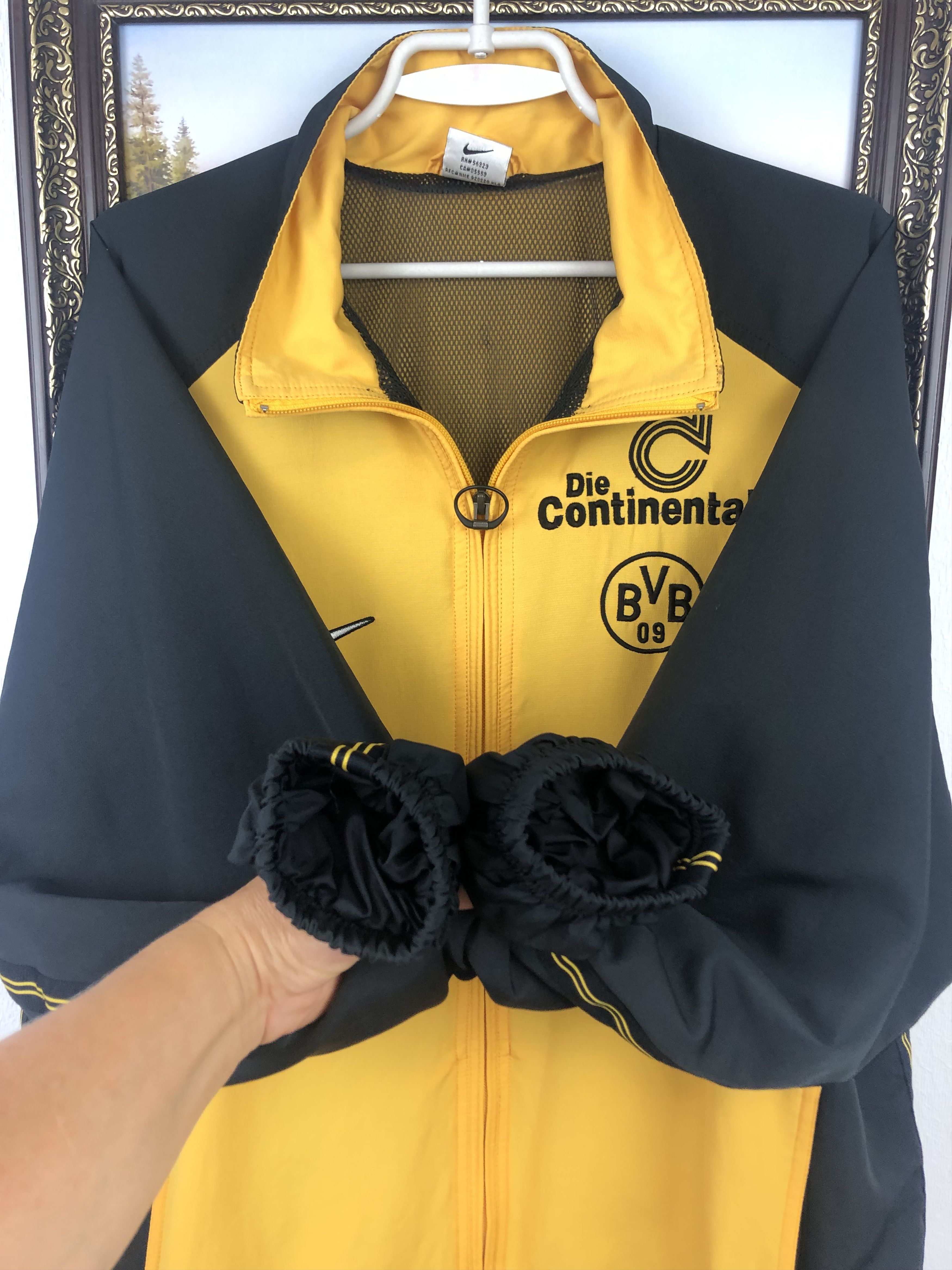 Nike × Vintage Vintage Nike Borussia Dortmund Football Jacket Soccer Track Size US M / EU 48-50 / 2 - 8 Thumbnail
