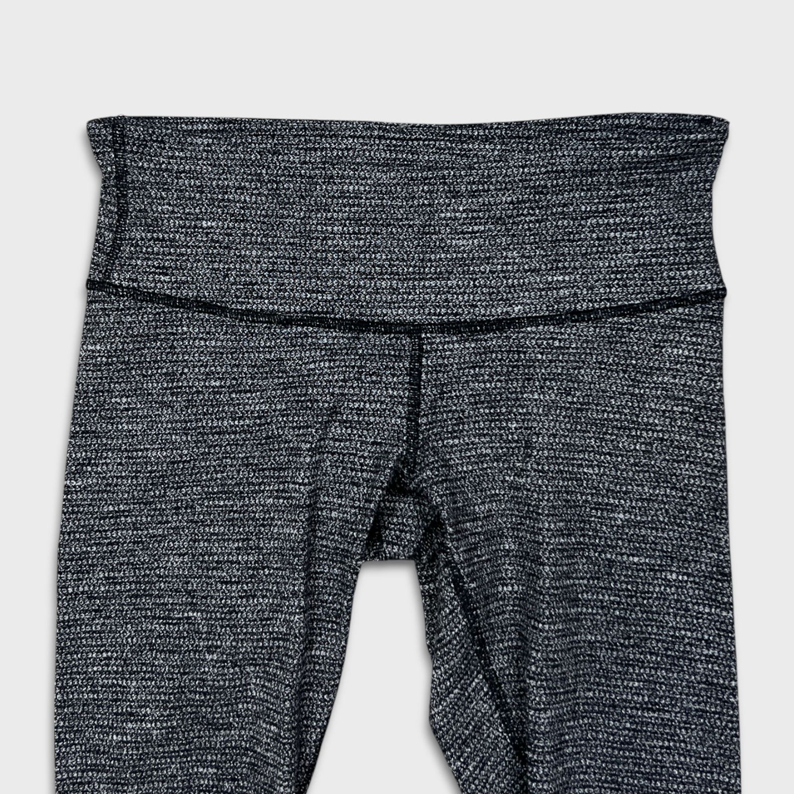 Lululemon Lululemon Wunder Under Mid Rise Tight Athletic Yoga Leggings Size 30" / US 8 / IT 44 - 2 Thumbnail