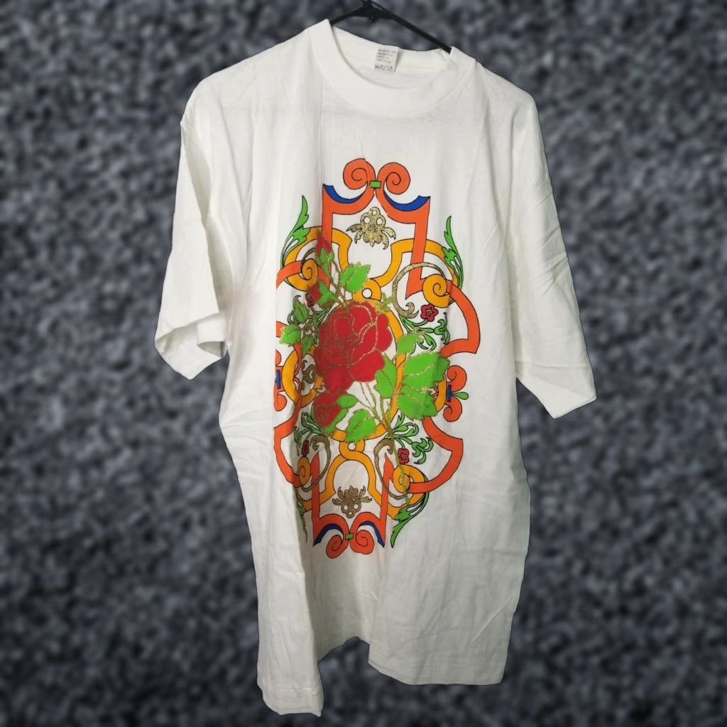 Vintage VINTAGE Pro Ace T-Shirt XL White Cotton Glitter Rose Stained Glass Window 80s Mens Short Sleeve Crew Neck Graphic Print Vintage 1980s Size US XL / EU 56 / 4 - 1 Thumbnail