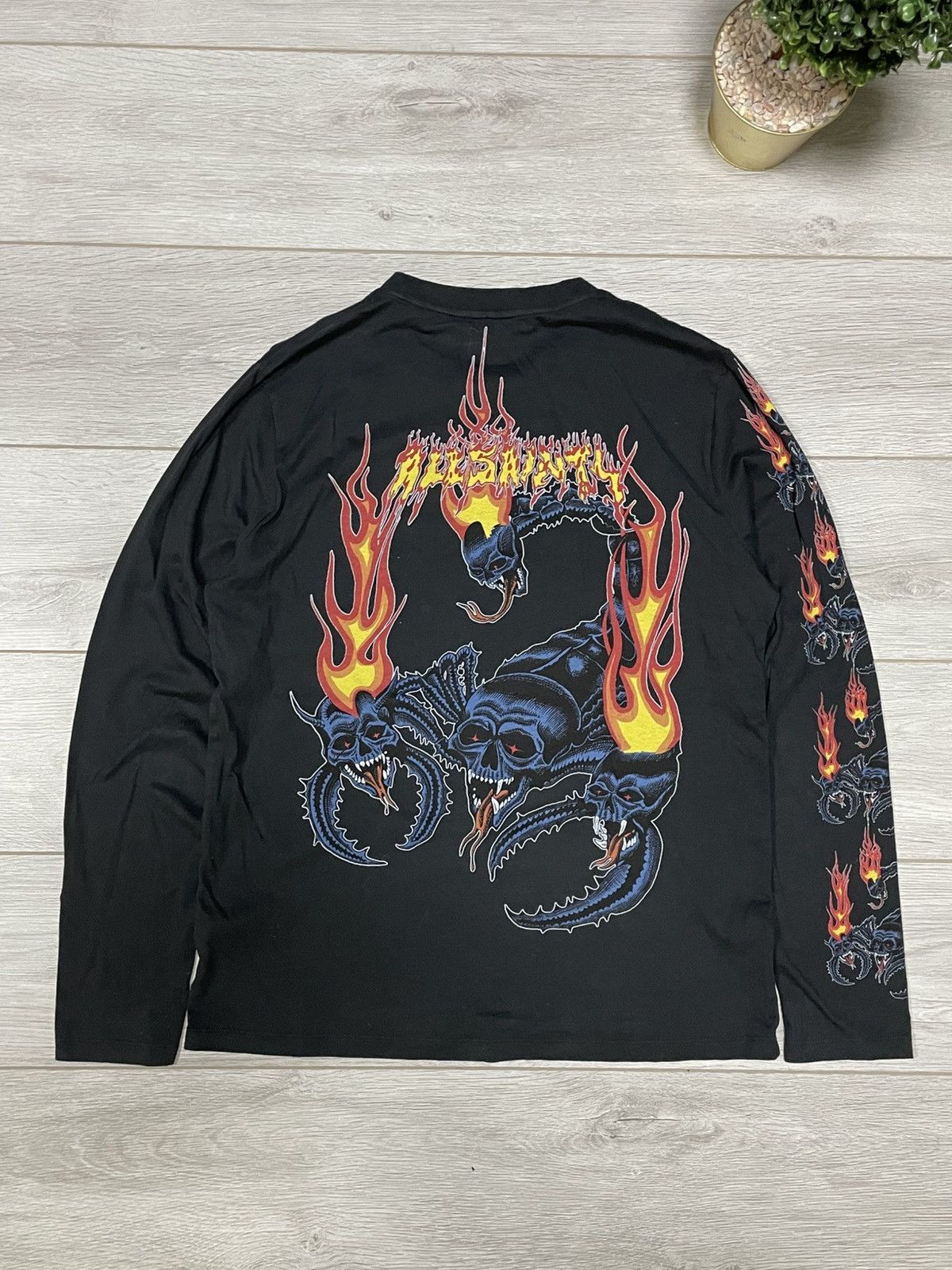 Allsaints All saints long sleeve with scorpion logo skull fire Size US M / EU 48-50 / 2 - 1 Thumbnail