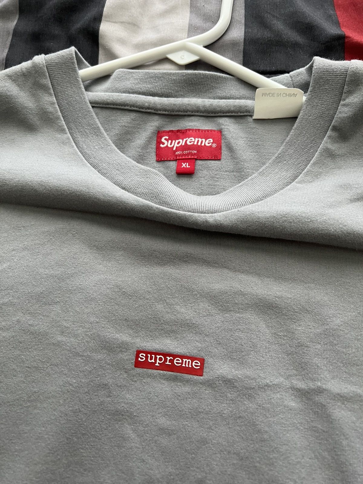 Supreme Supreme typewriter s/s tee Size US XL / EU 56 / 4 - 2 Thumbnail