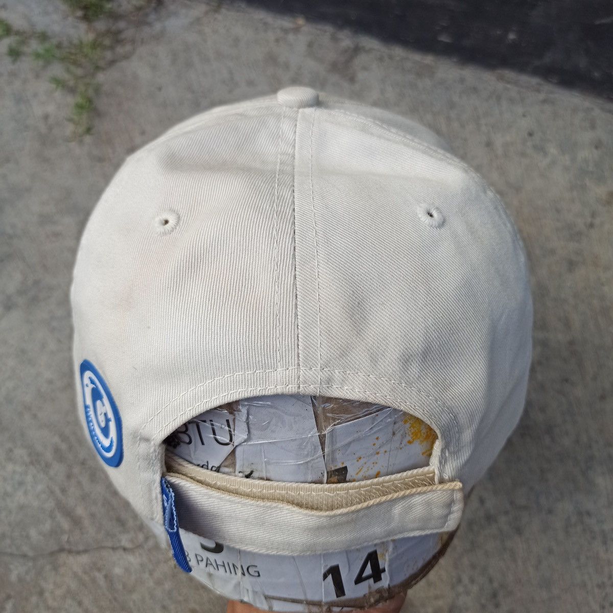 Arts & Science Archival.. 10 year bluetooth celebration hat Size ONE SIZE - 11 Thumbnail
