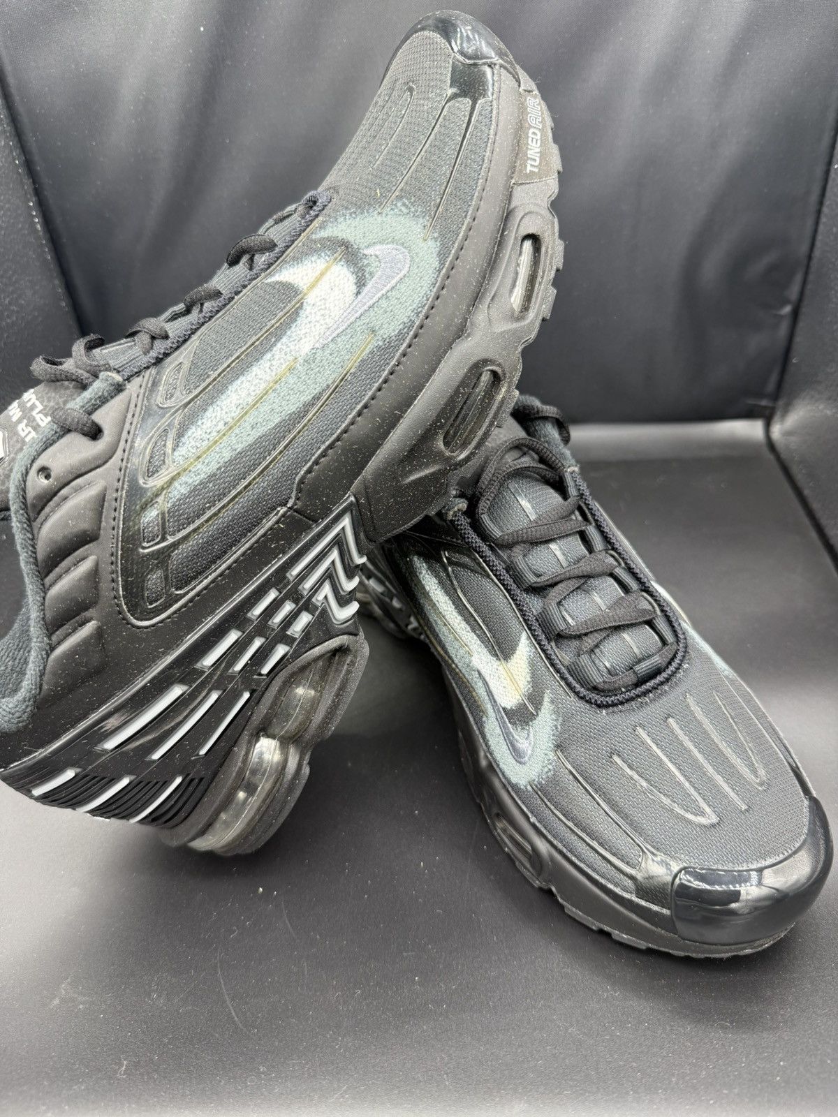 Nike NIKE TUNED 3 Black/Grey Swoosh Size US 10 / EU 43 - 10 Thumbnail