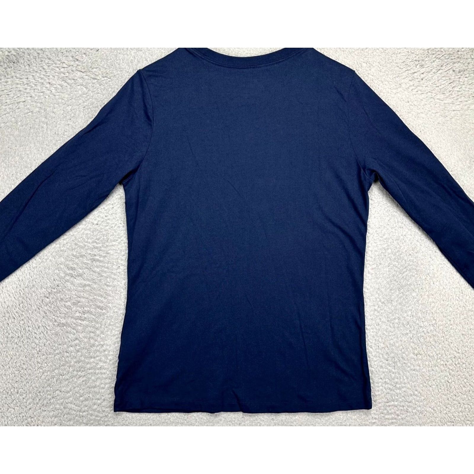 Nike VINTAGE? Not Vintage. Michigan Wolverines Nike Tee Sweatshirt Crew Neck Women Medium Navy Blue Sweatshirt Crew Neck Nike Tee Size M / US 6-8 / IT 42-44 - 4 Thumbnail