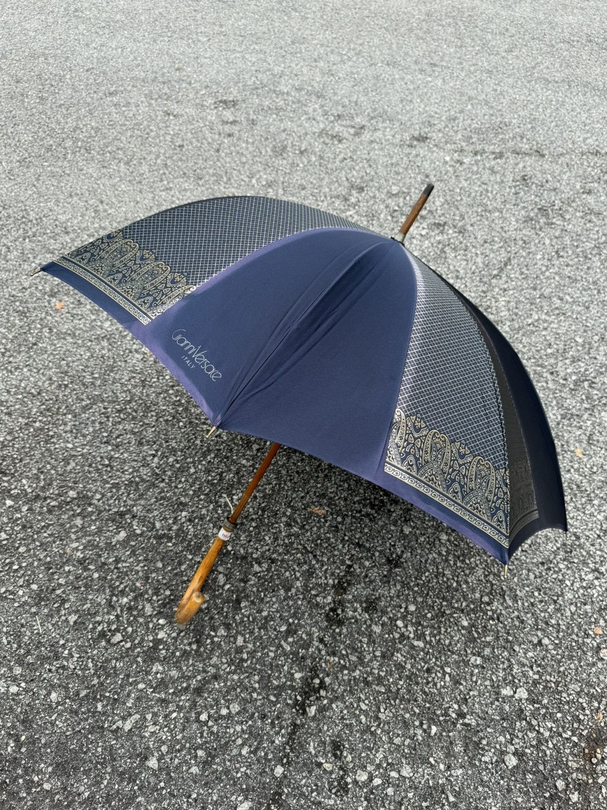 Versace Rare Vintage Umbrella 1990s Size ONE SIZE - 1 Thumbnail