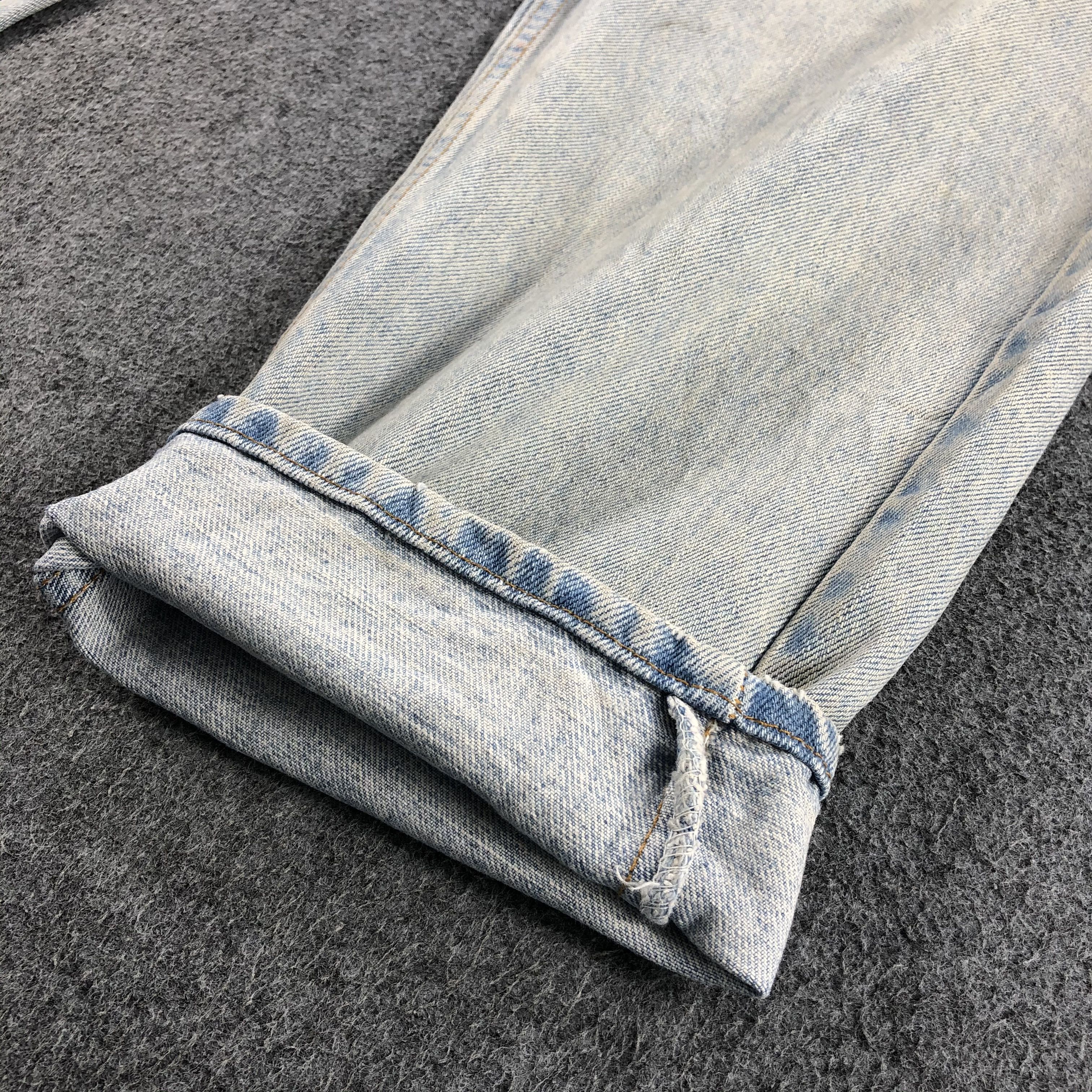 Levi's × Vintage Vintage 90s Light Wash Levis 560 Jeans-JM986 Size US 35 - 6 Thumbnail