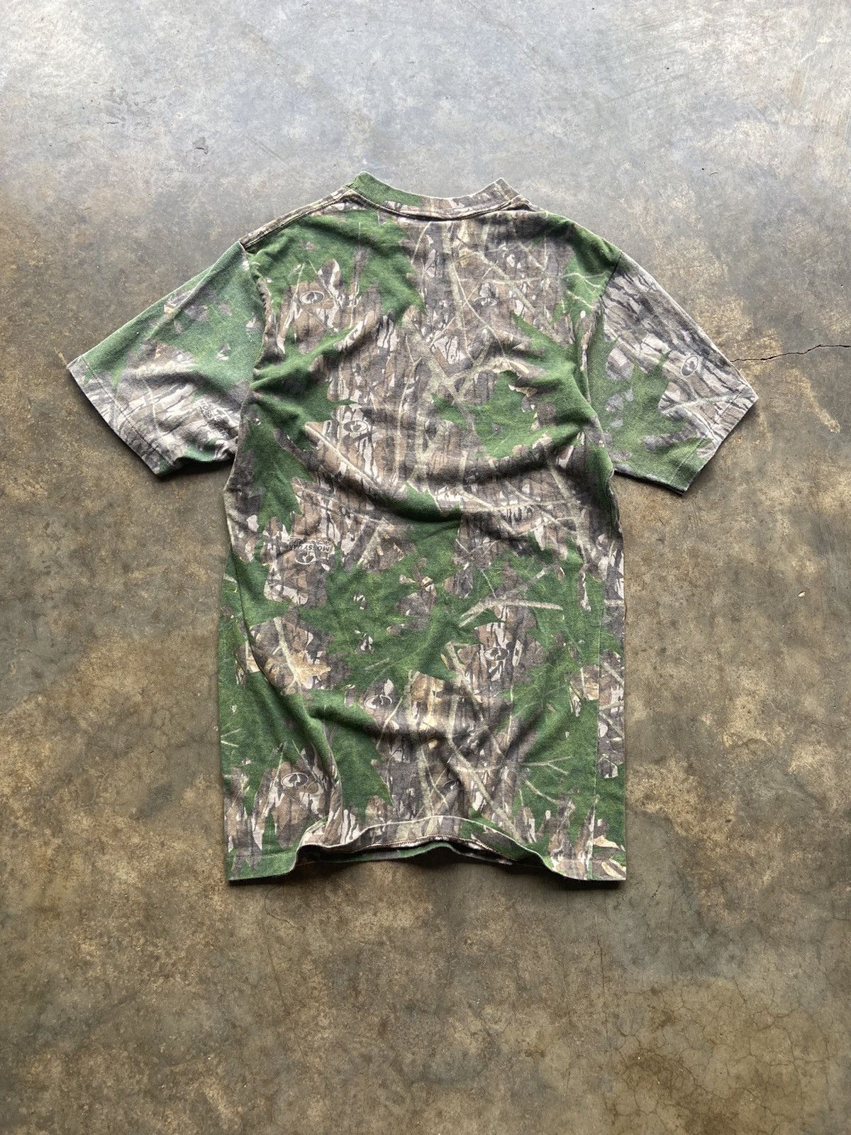 Carhartt Crazy Vintage 90’s Mossy Oaks Tree Camo T-Shirt Size US S / EU 44-46 / 1 - 5 Thumbnail