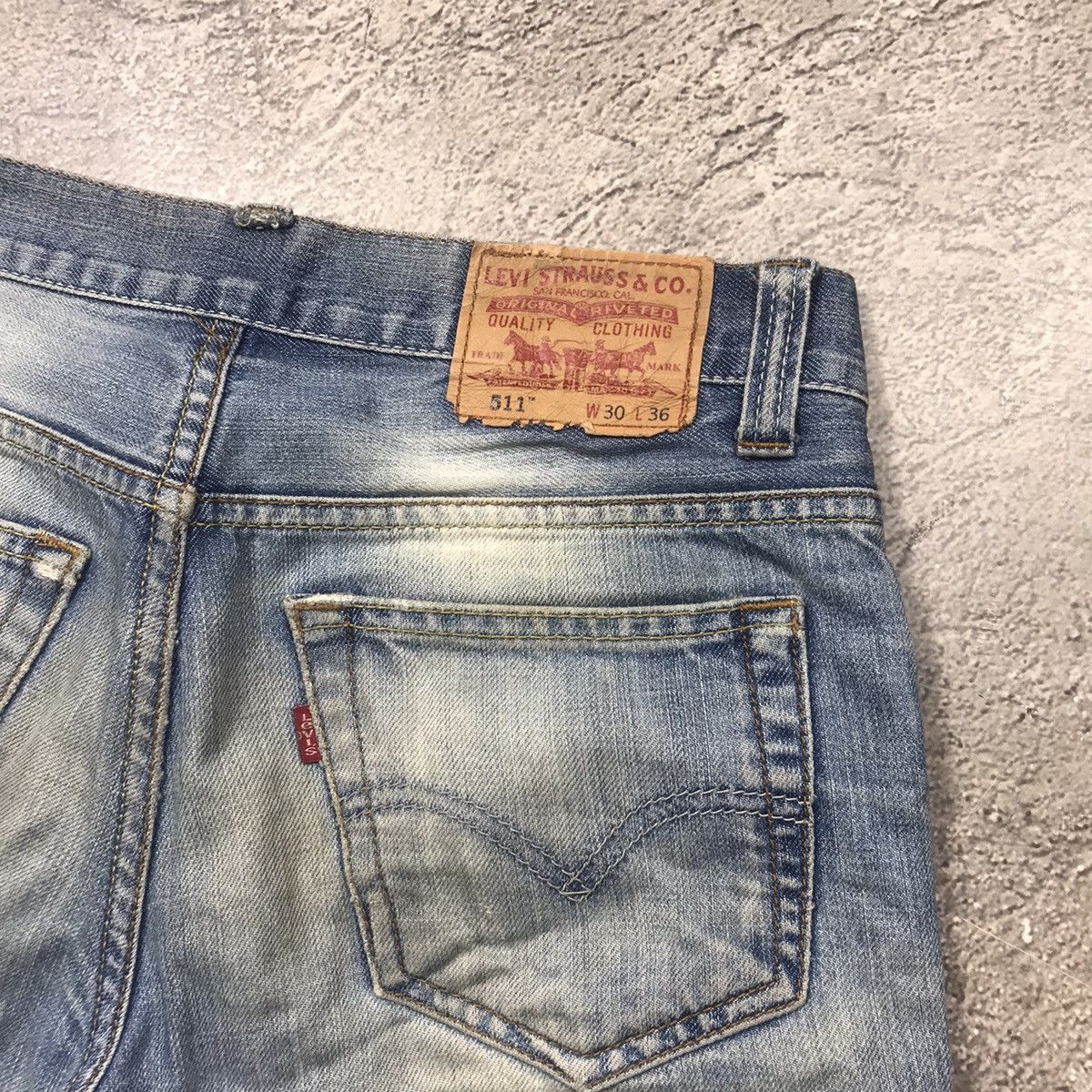 Vintage Vintage Levis Distressed Shorts Sun Faded Thrashed Y2K 30 Size US 30 / EU 46 - 5 Thumbnail
