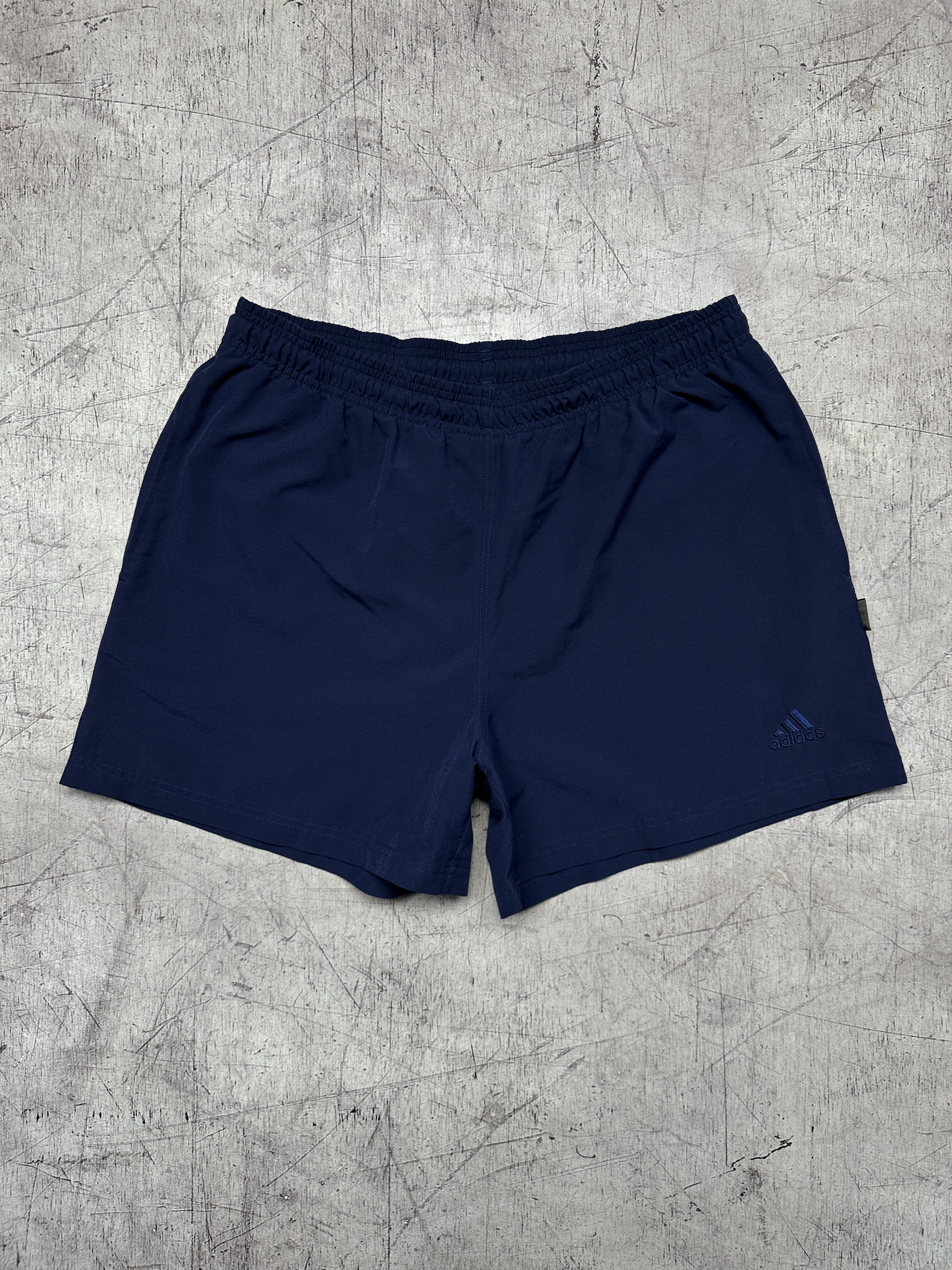 Adidas Adidas Vintage Mens Nylon Shorts Size US 34 / EU 50 - 1 Thumbnail