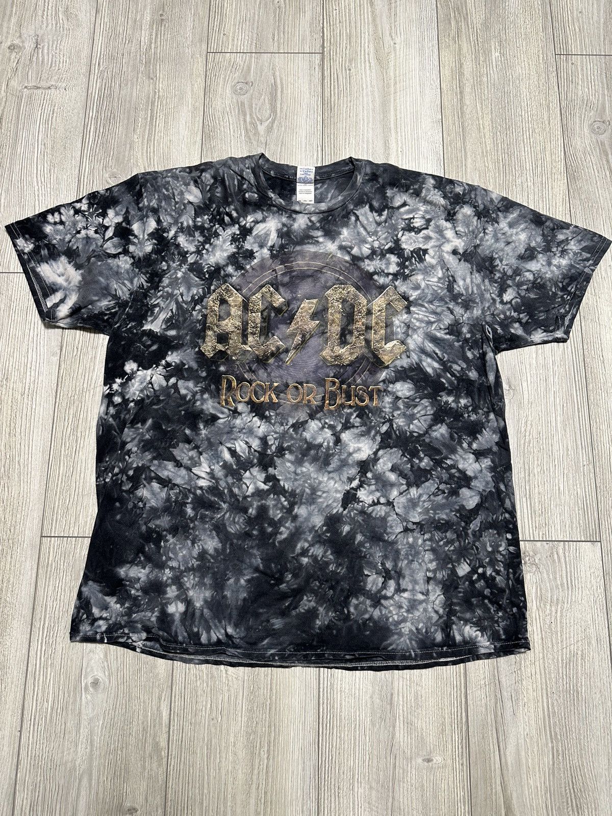 Band Tees AC/DC Rock or Bust Tour Band Tee black T-shirt vintage Size US XXL / EU 58 / 5 - 1 Thumbnail