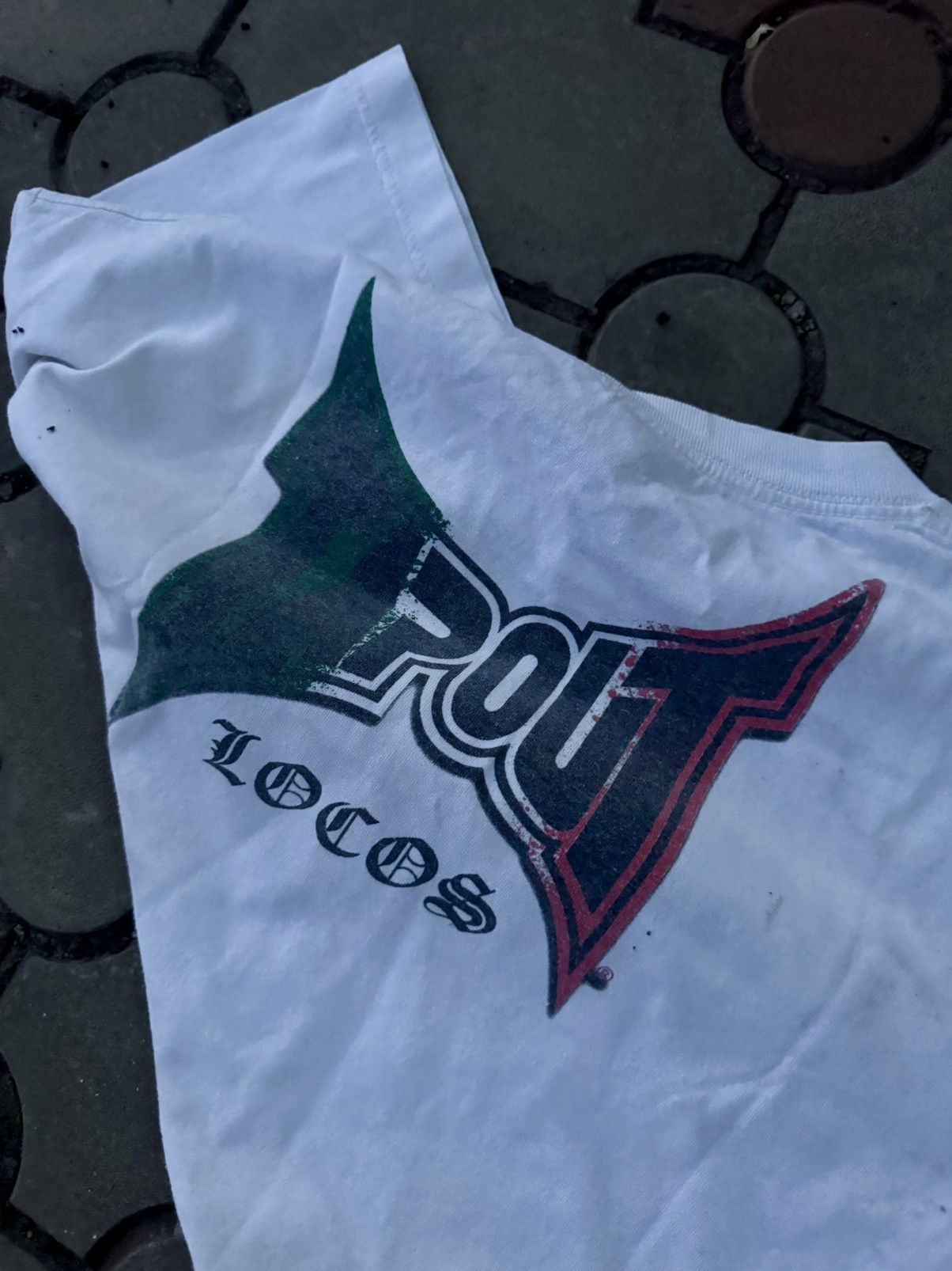 Tapout Vintage Tapout Locos Big Logo Tee Shirt Size US L / EU 52-54 / 3 - 3 Thumbnail