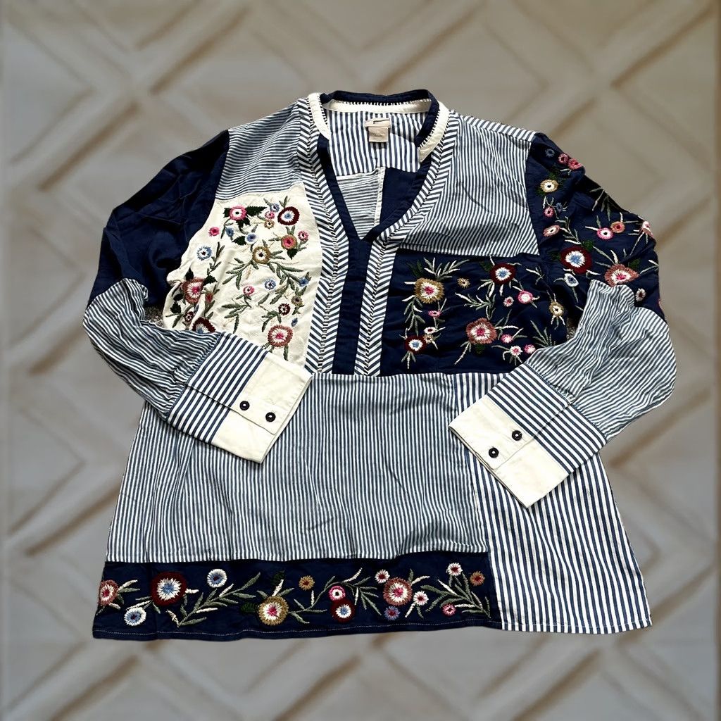 Vintage Chico's Womens V-Neck Blouse Blue Striped Floral Embroidered Long Sleeve XL Size XL / US 12-14 / IT 48-50 - 1 Thumbnail