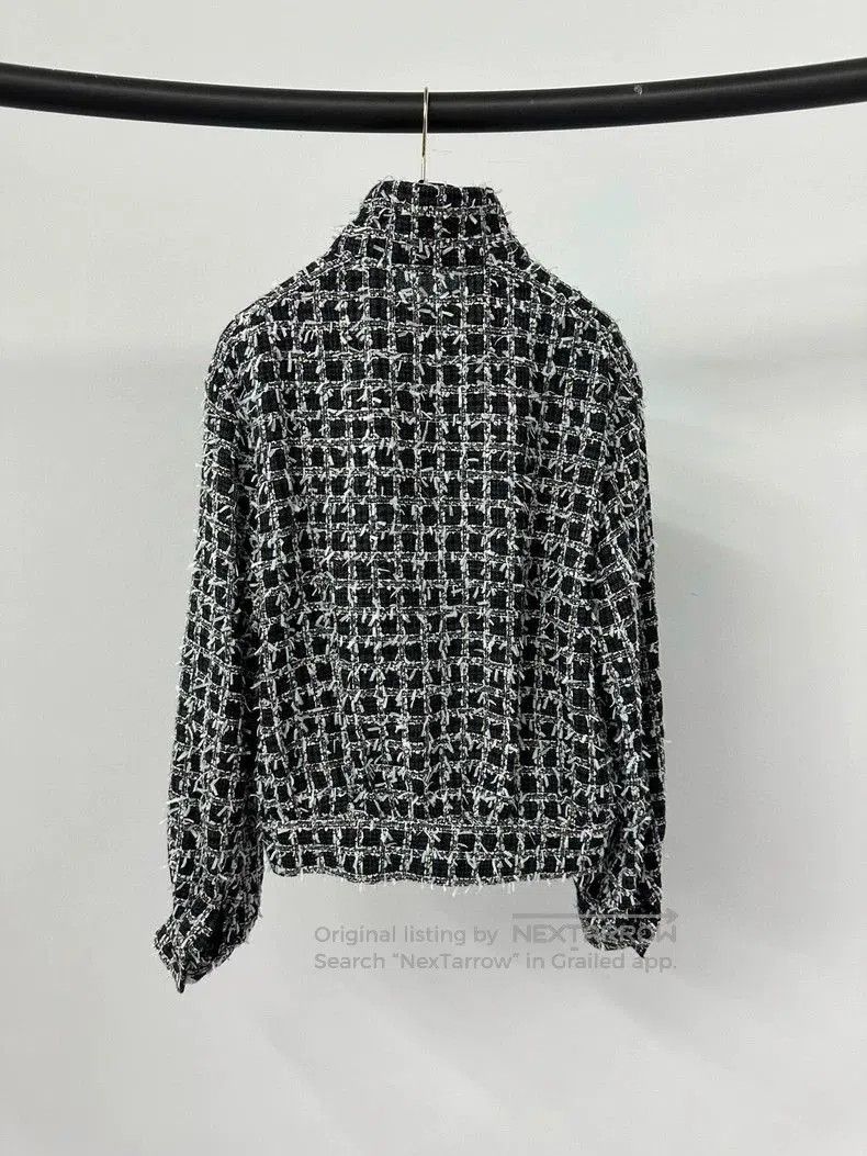 Chanel Chanel 23A Tweed Woven Jacket. Size US S / EU 44-46 / 1 - 2 Thumbnail