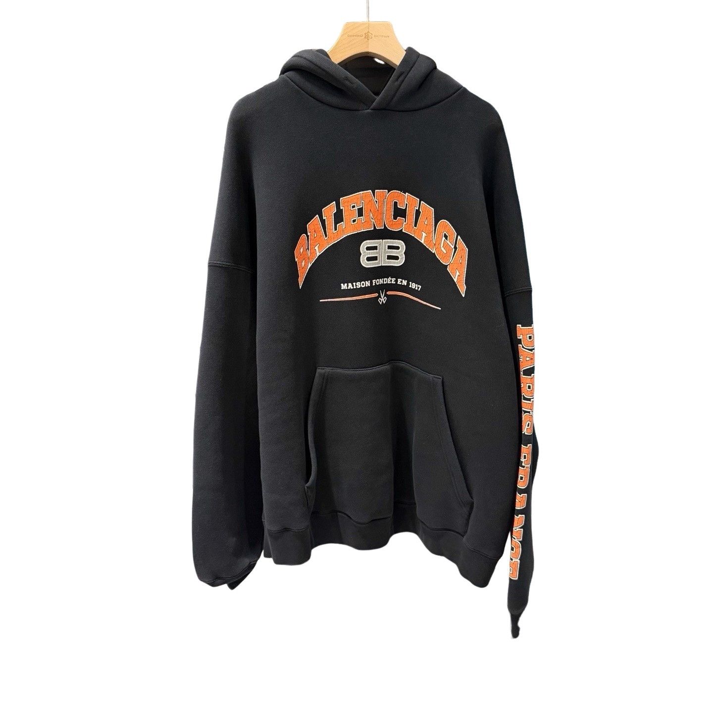 Balenciaga Balenciaga BB Logo Hoodie Size M Size US M / EU 48-50 / 2 - 1 Thumbnail