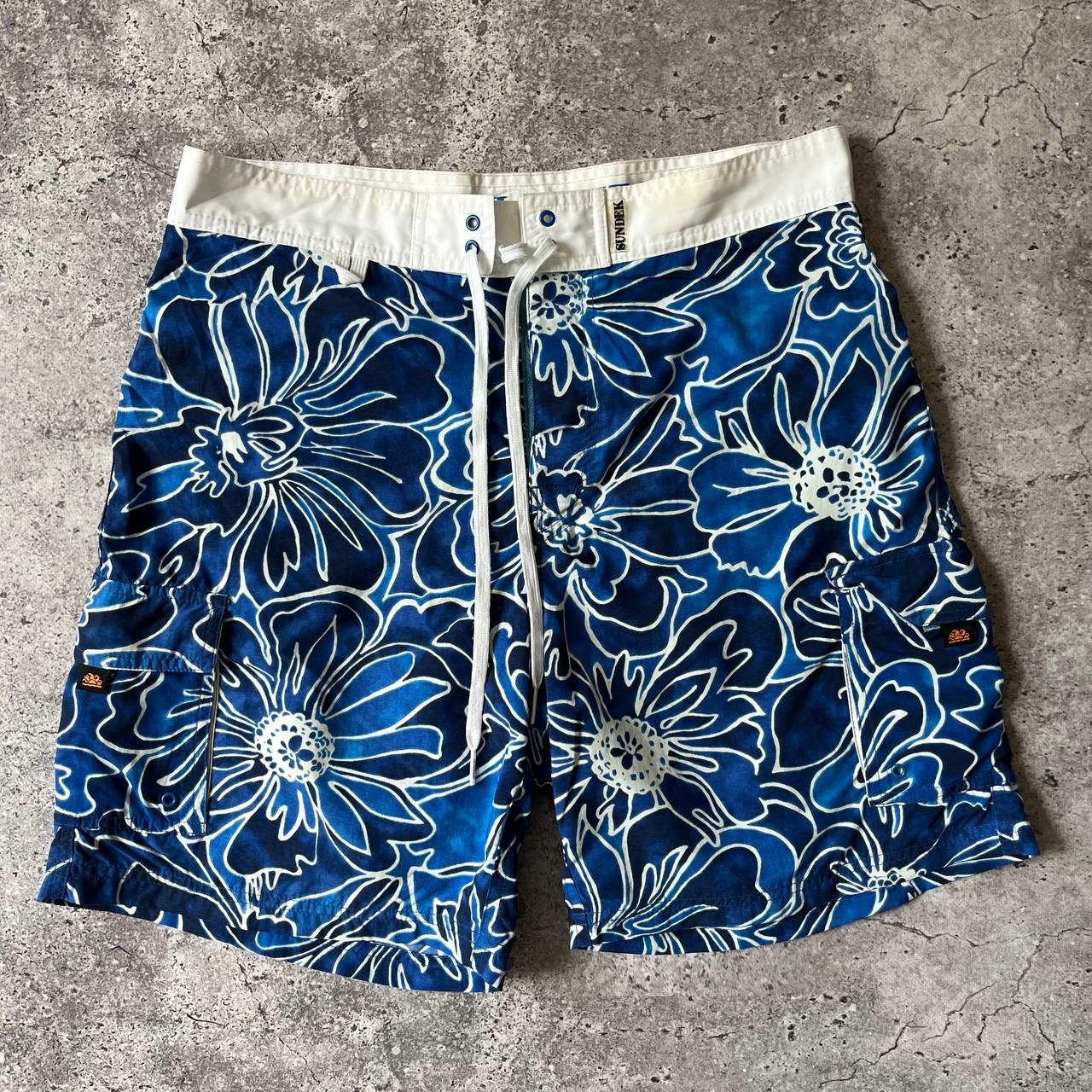 Sundek Sundek Summer Pool Shorts Flowered Blue Size 32 Size US 32 / EU 48 - 1 Thumbnail