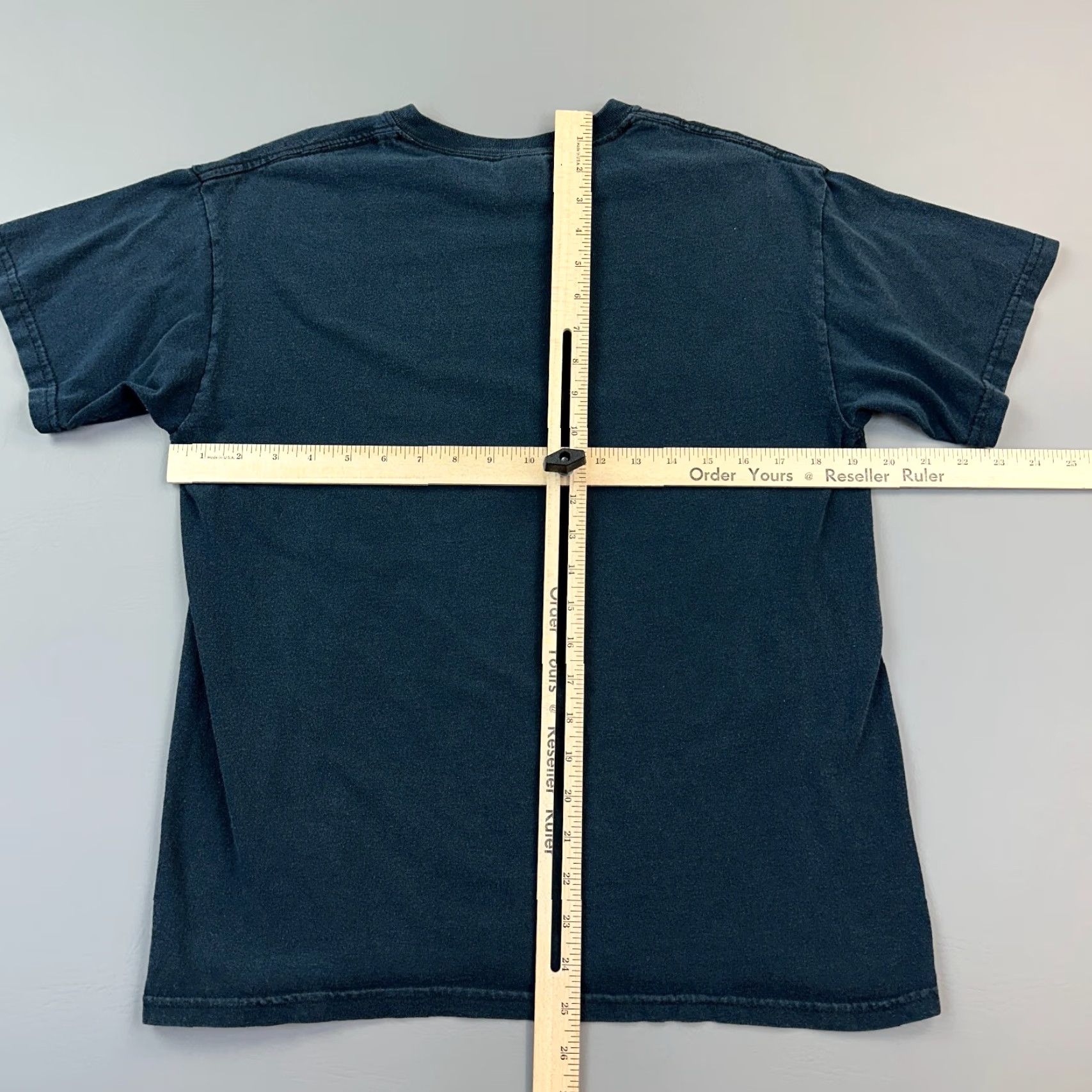 Gildan VINTAGE Skillet Band Shirt Mens Medium Black Graphic Print Tee Y2K Rock Christian USA 90s Size US M / EU 48-50 / 2 - 7 Thumbnail
