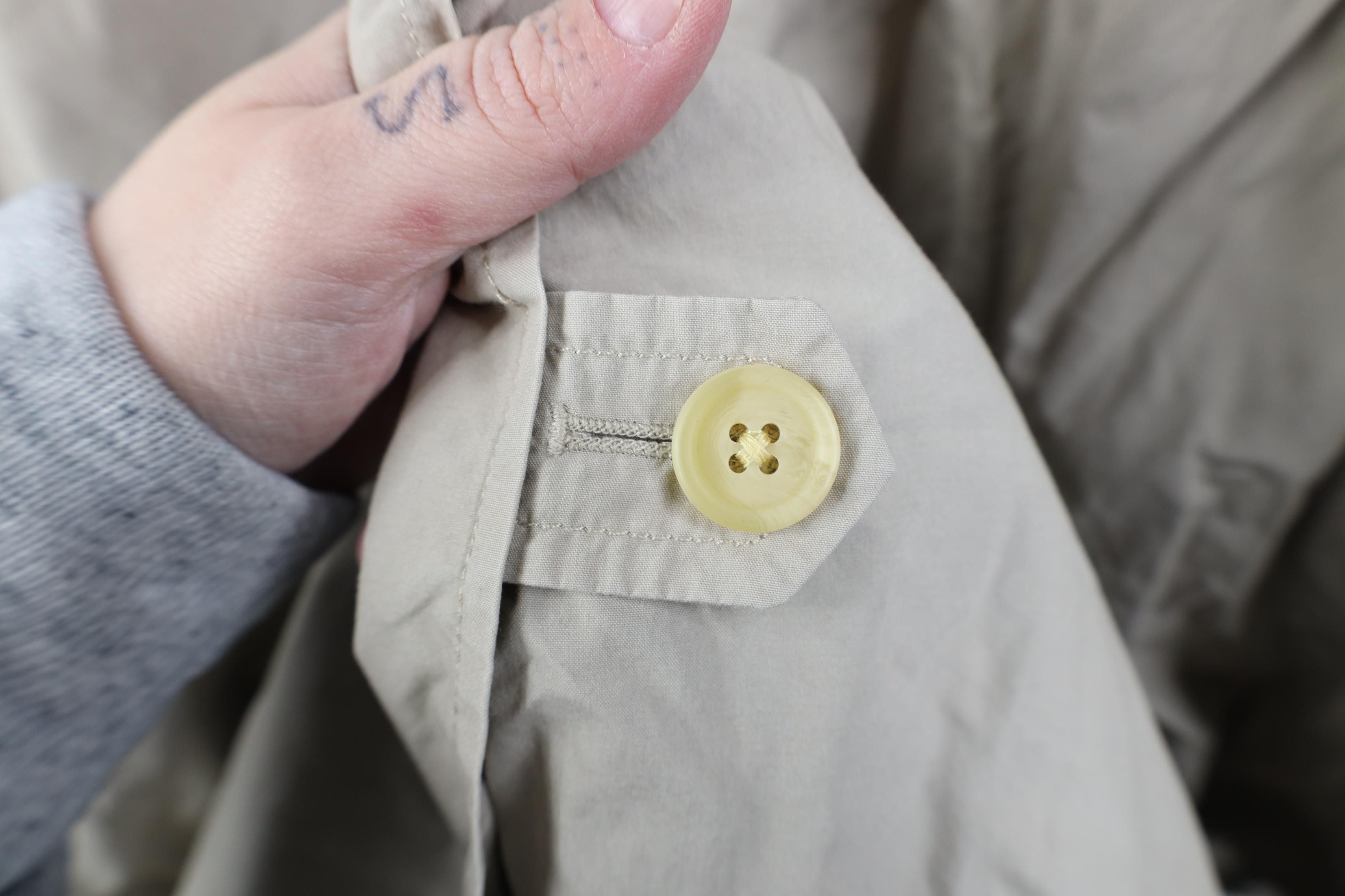 Tommy Hilfiger Vintage 90s Tommy Hilfiger Trench Coat Rain Jacket Beige Size US L / EU 52-54 / 3 - 16 Thumbnail