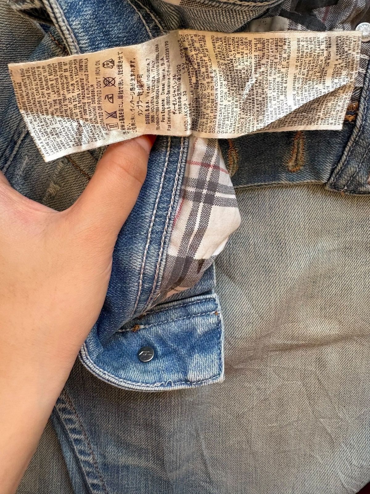 Diesel Vintage Diesel Iakop Button Fly Mud Wash Ripped Jean Size US 32 / EU 48 - 11 Thumbnail