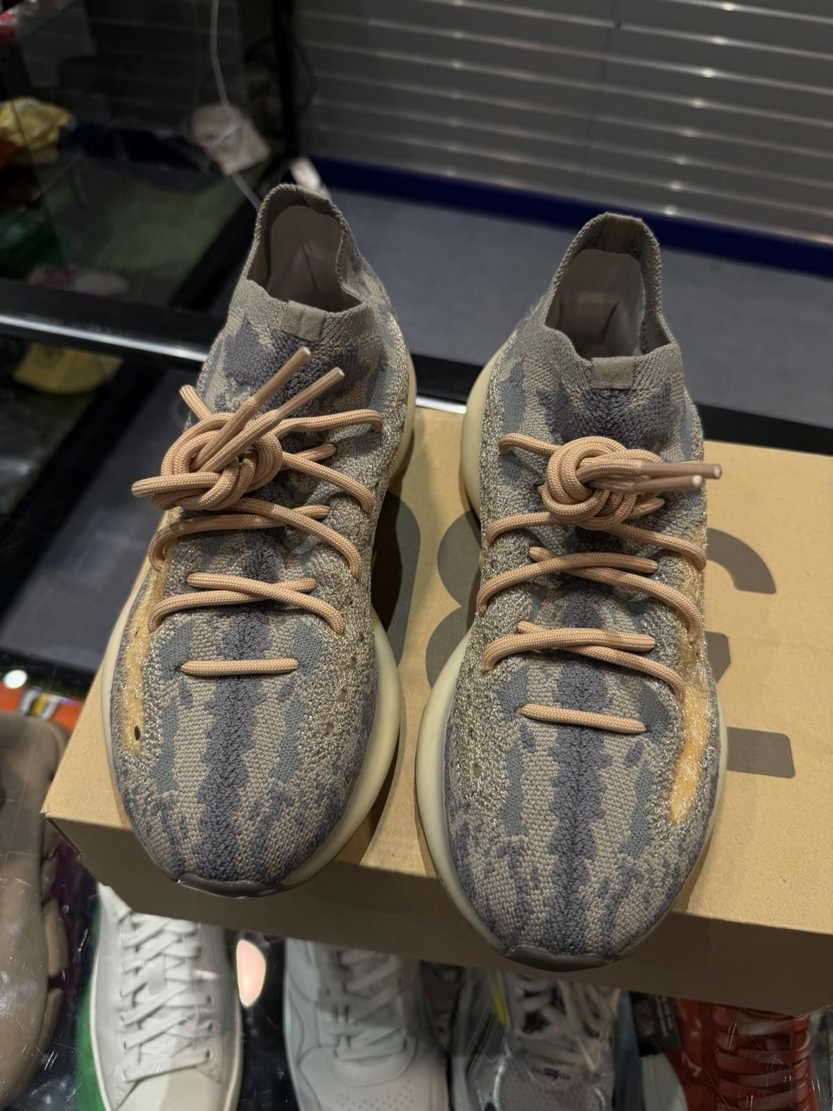 Adidas adidas Yeezy Boost 380 'Mist Non-Reflective' FX9764 8.5 Size US 8.5 / EU 41-42 - 5 Thumbnail