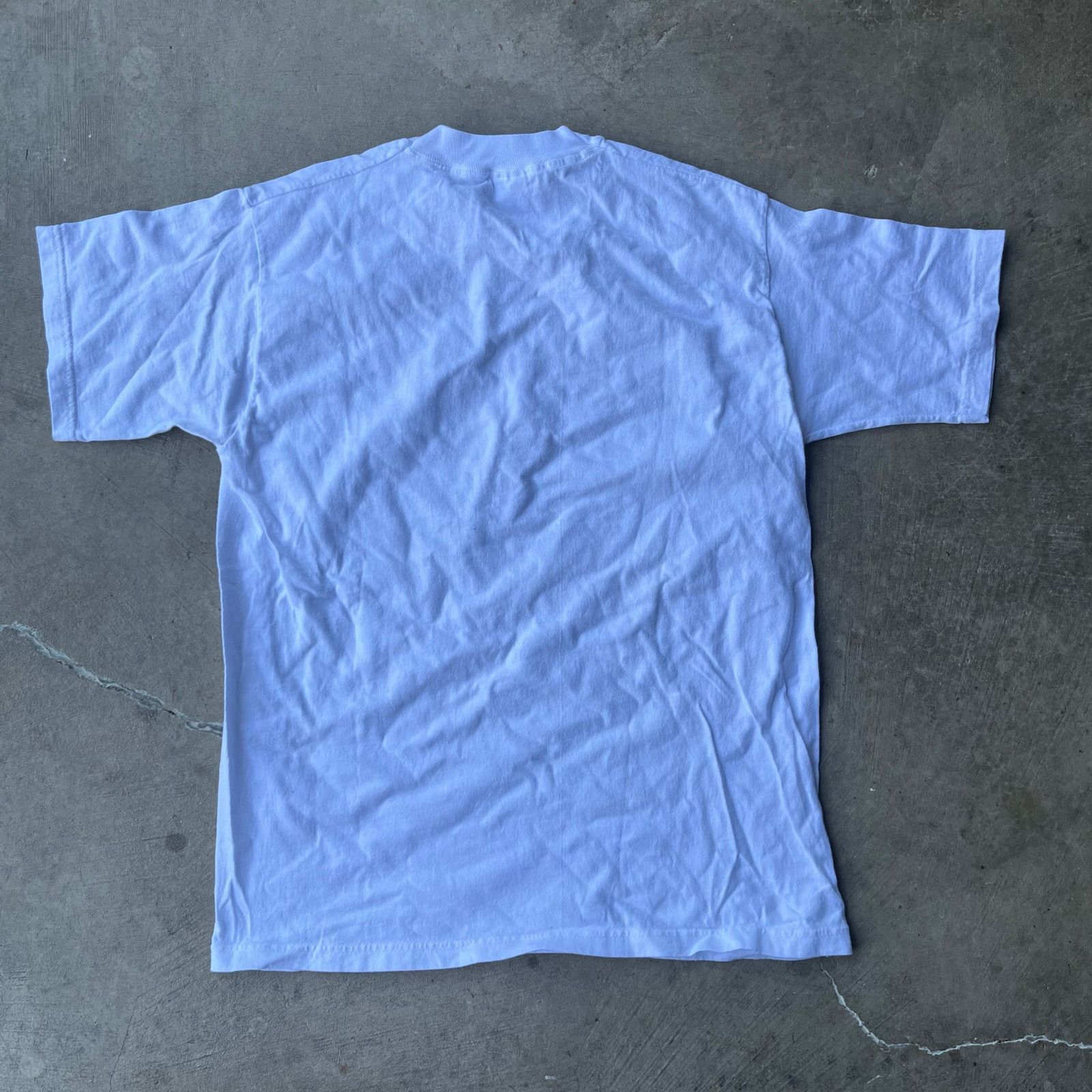 Vintage VINTAGE PARODY SCRIPT SHIRT VALUABLE WHITE TEE MEDIUM 00S Size US M / EU 48-50 / 2 - 3 Thumbnail